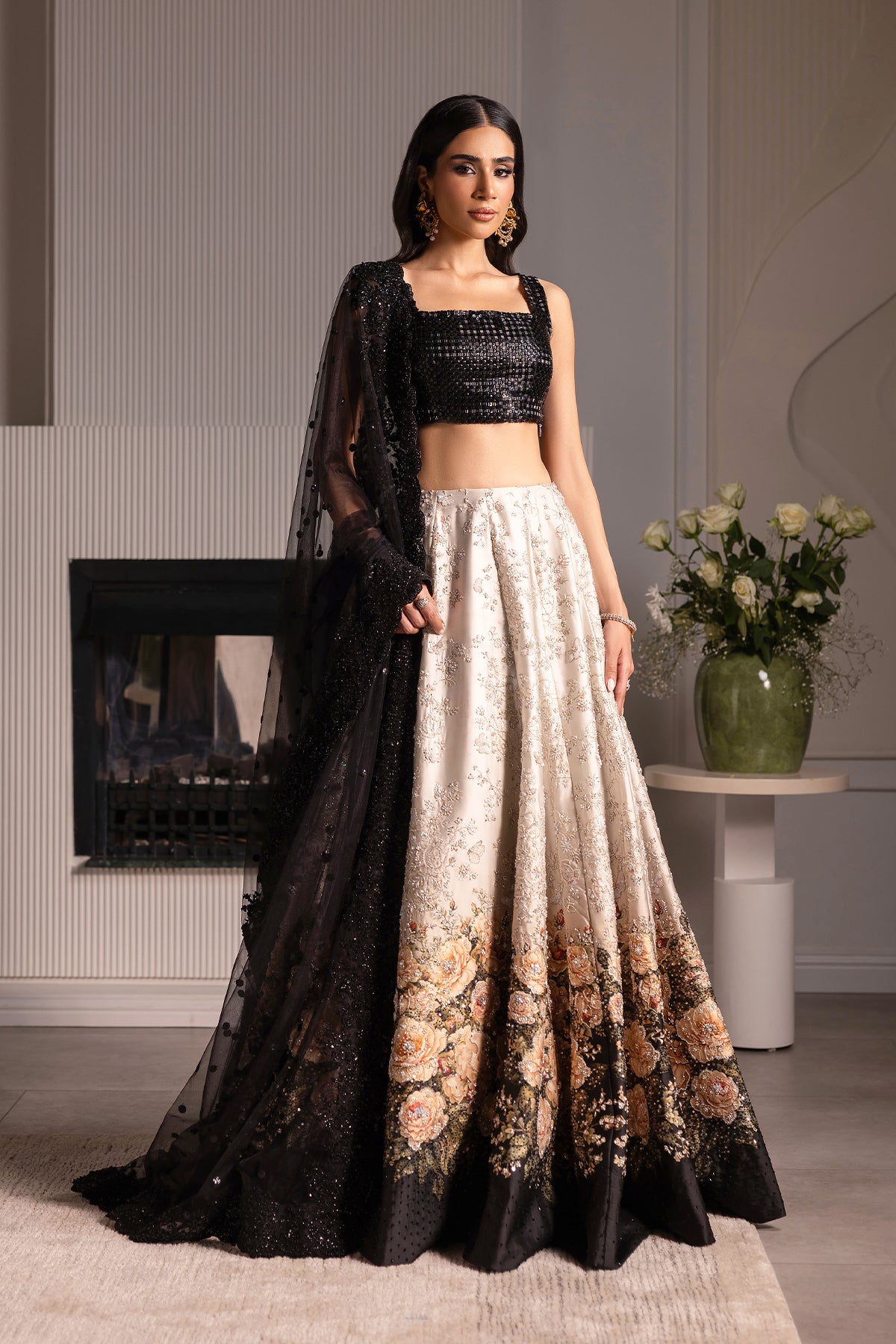 Black and Ivory Ganga Jamni Zardozi Lehenga (3-Piece) - Image 8