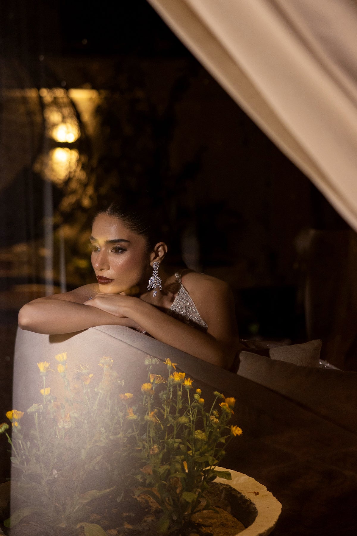 Ivory Ganga Jamni Zardozi Silk-Blend Lehenga (3-Piece) - Image 7