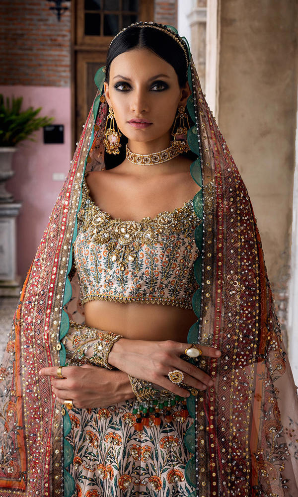Pakistani Ivory Embellished Silk-Blend Lehenga (3-Piece) - Image 3