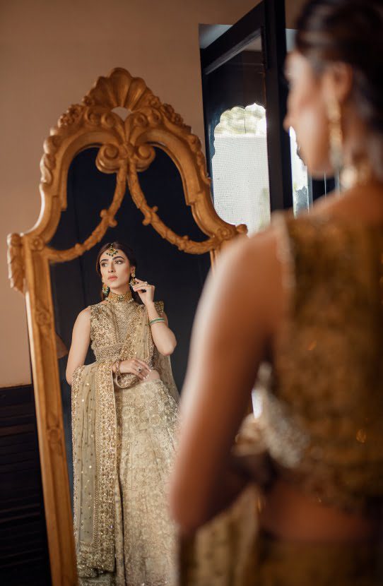 Pakistani Ivory Zardozi Silk Lehenga Choli (3-Piece) - Image 6