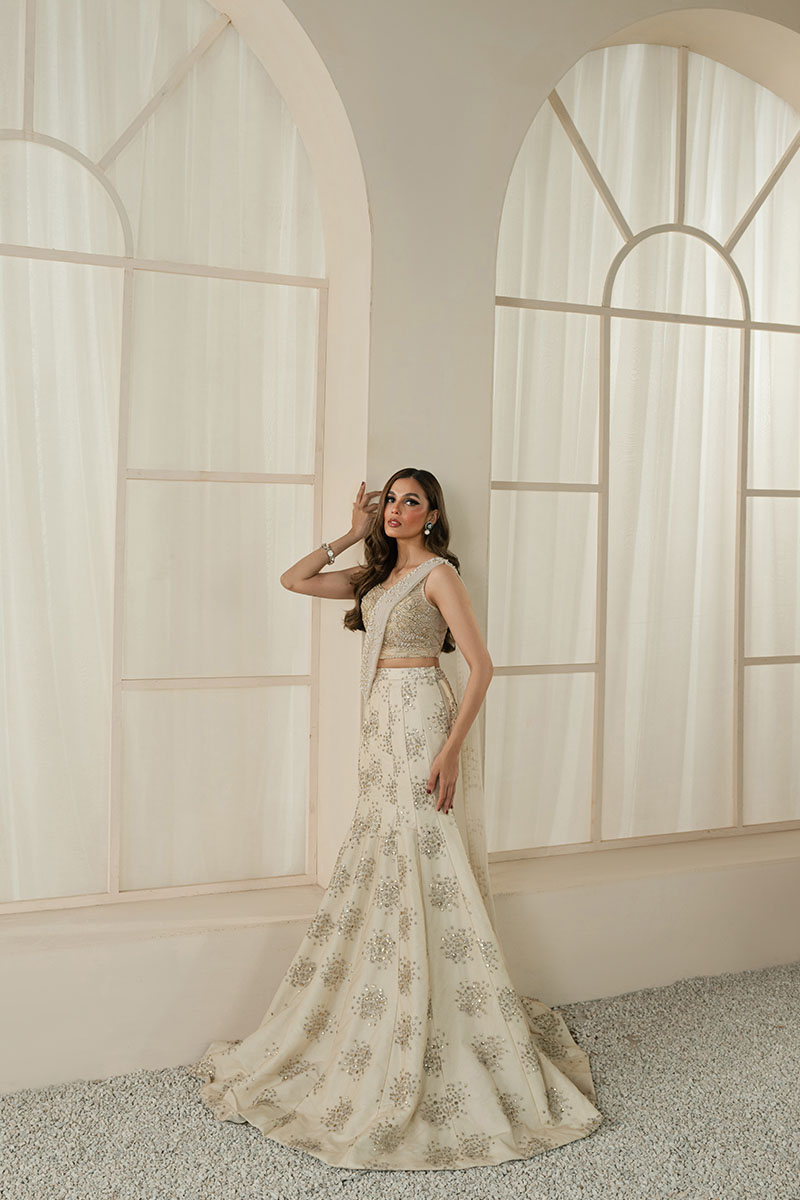 Pakistani Ivory Gold Embellished ST Silk Fish-Cut Lehenga (3-Piece) - Image 4