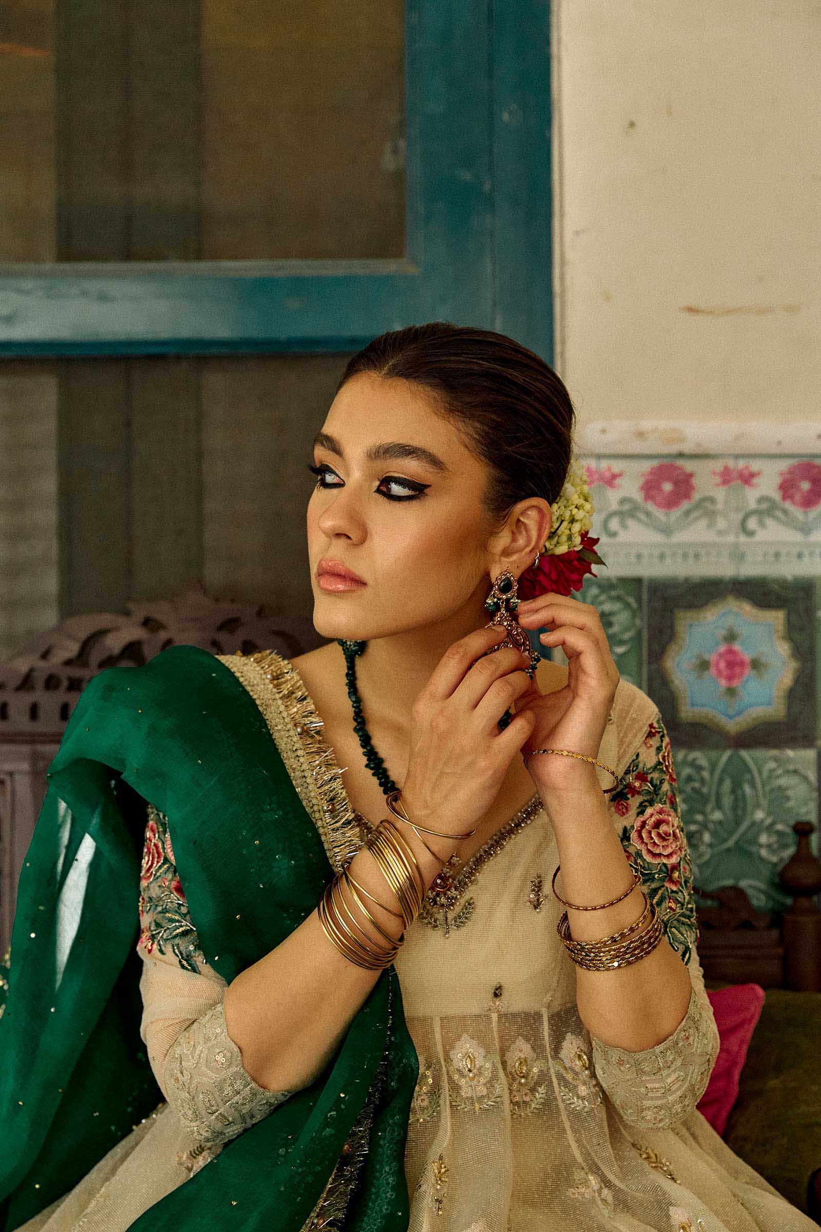 Pakistani Ivory Gota Embroidered Woven Peshwaz Dress (3-Piece) - Image 5