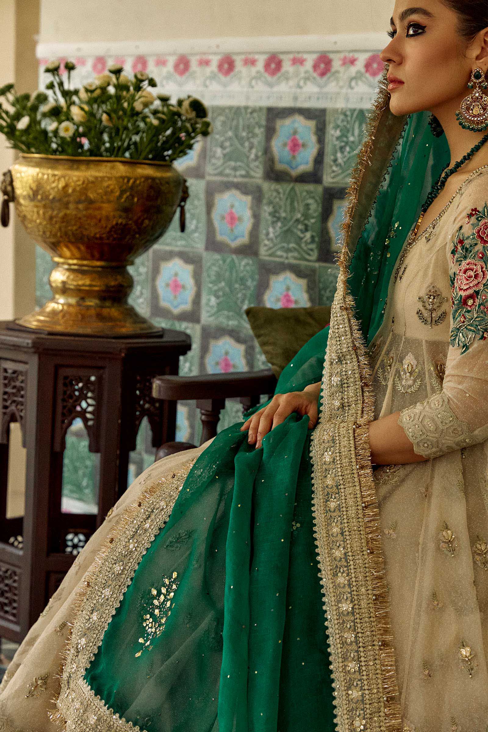 Pakistani Ivory Gota Embroidered Woven Peshwaz Dress (3-Piece) - Image 7