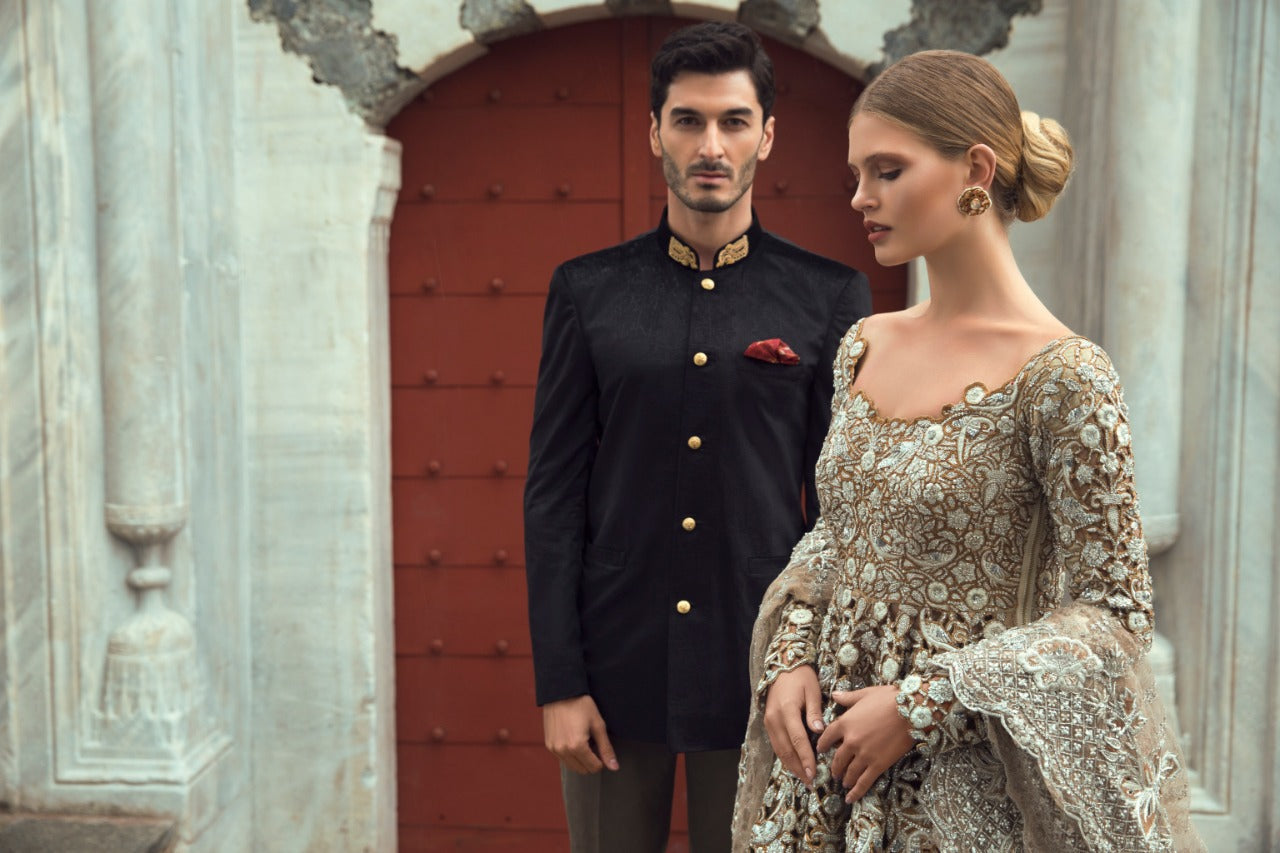 Pakistani Ivory Zardozi Aari Tissue Peplum Lehenga (3-Piece) - Image 2