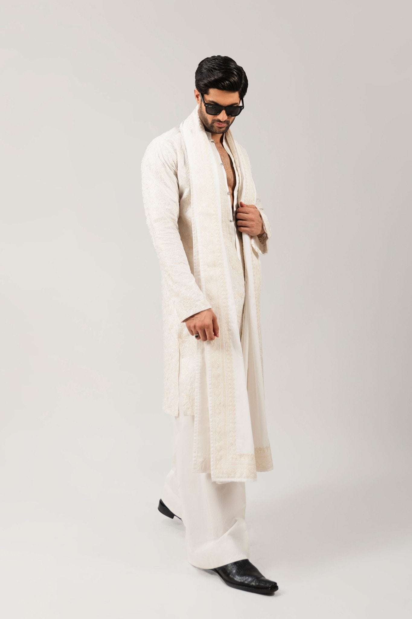 Cream Embroidered Cotton Kurta Set (3-Piece) - Image 2