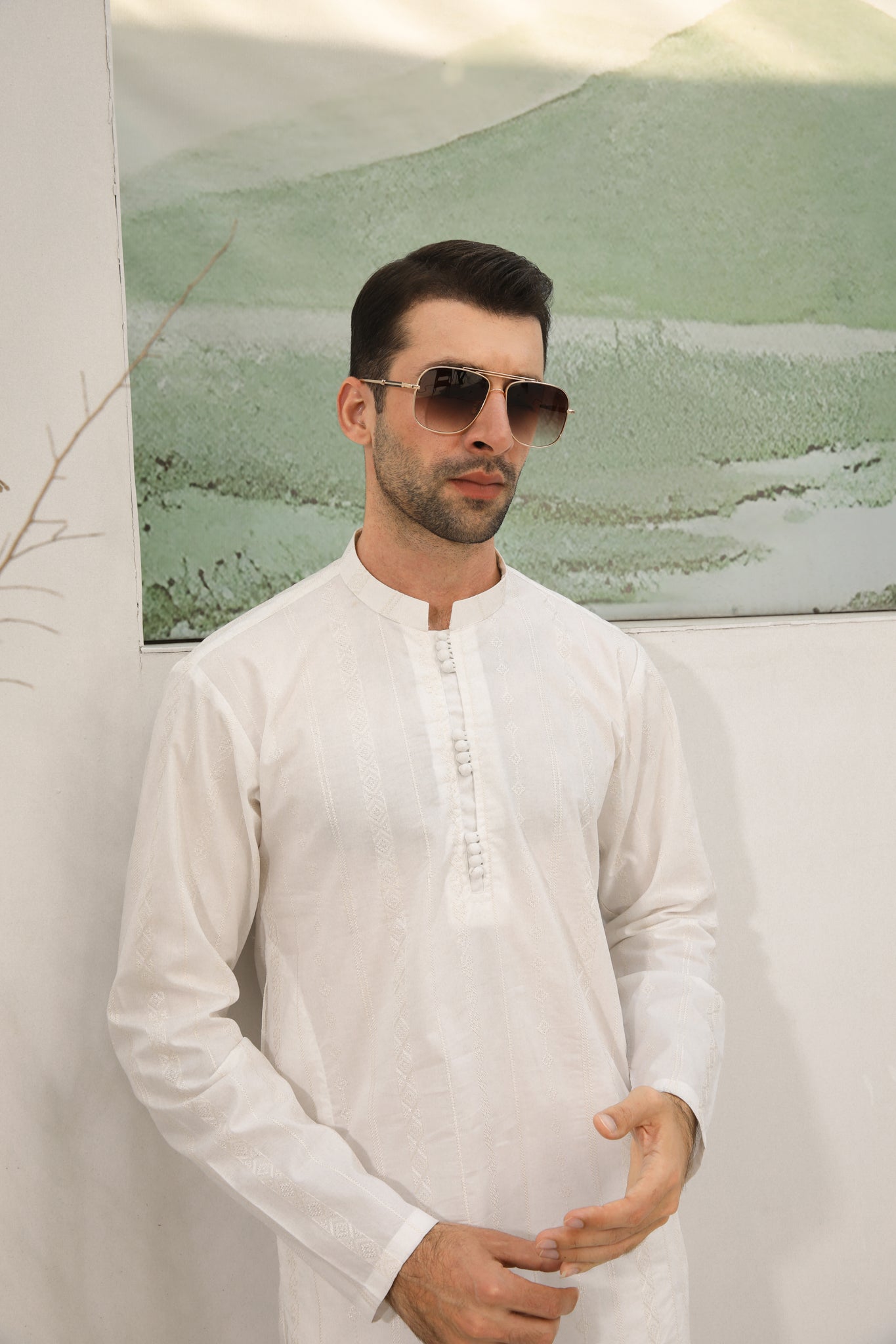 Off White Schiffli Embroidered Cotton Kurta Set (2-Piece) - Image 1