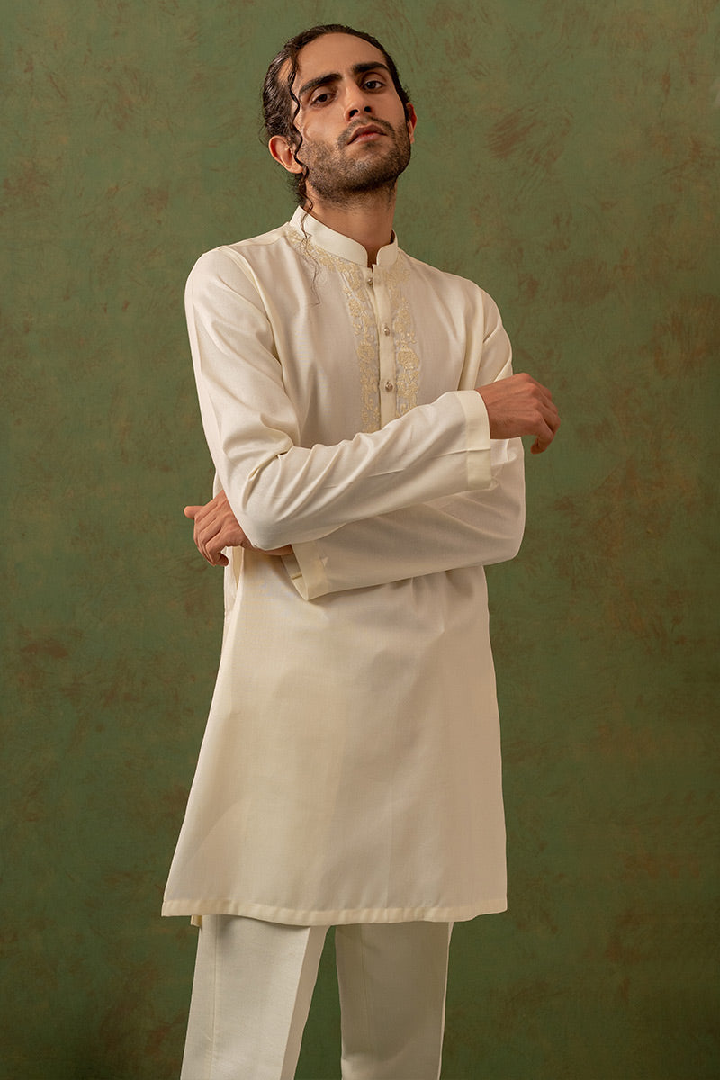 Off-White Embroidered Brocade Kurta Set (2-Piece) - Image 3