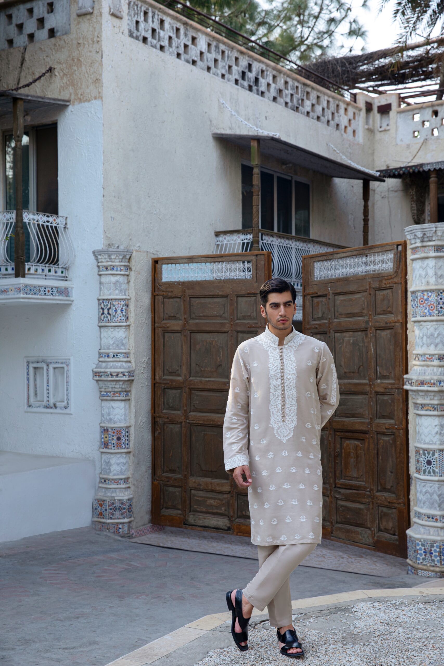 Light Beige Embroidered Cotton-Silk Kurta (2-Piece) - Image 1