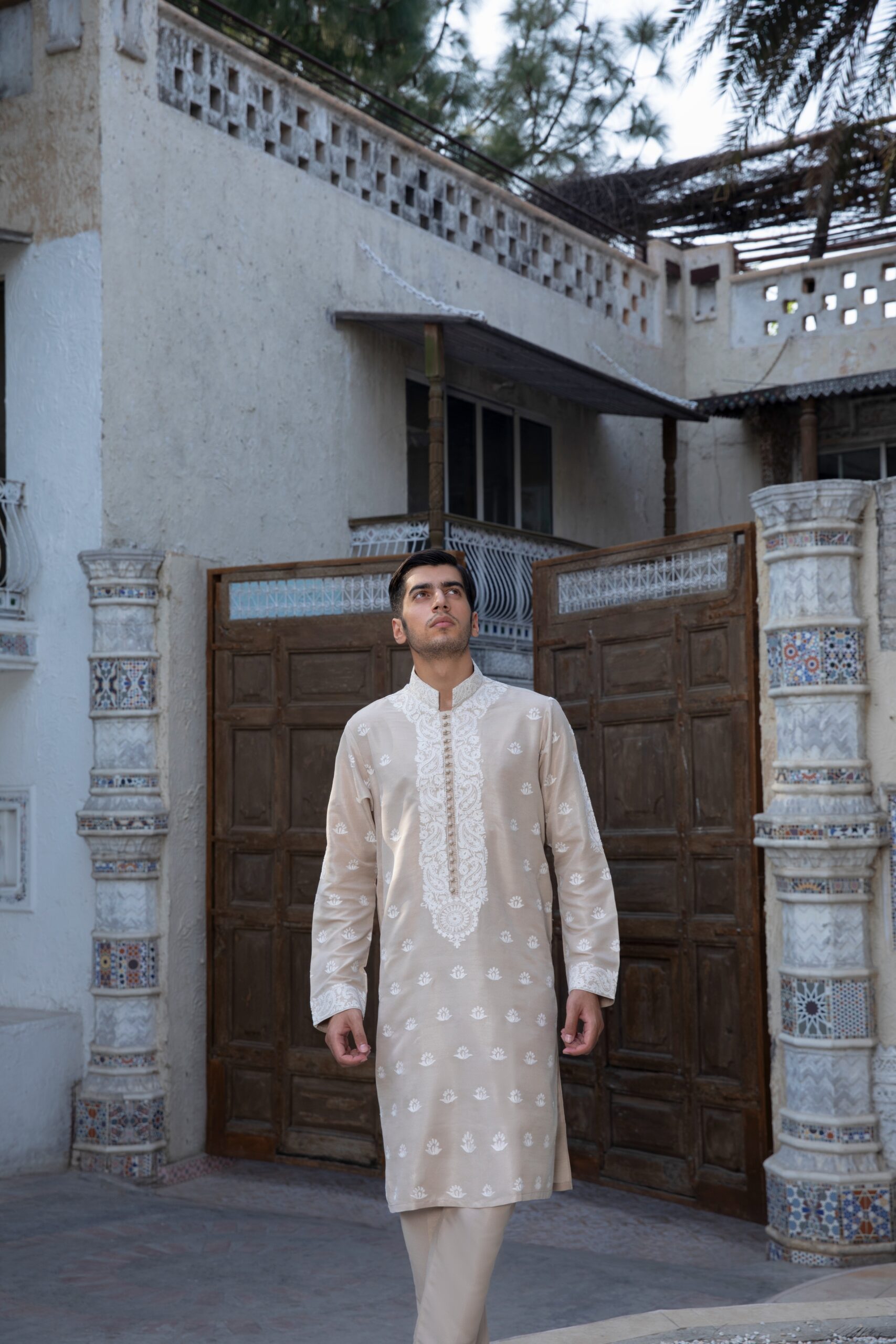 Light Beige Embroidered Cotton-Silk Kurta (2-Piece) - Image 3