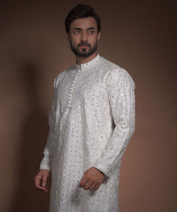Off-White Mirror Work Cotton Kurta (2-Piece) - Image 4