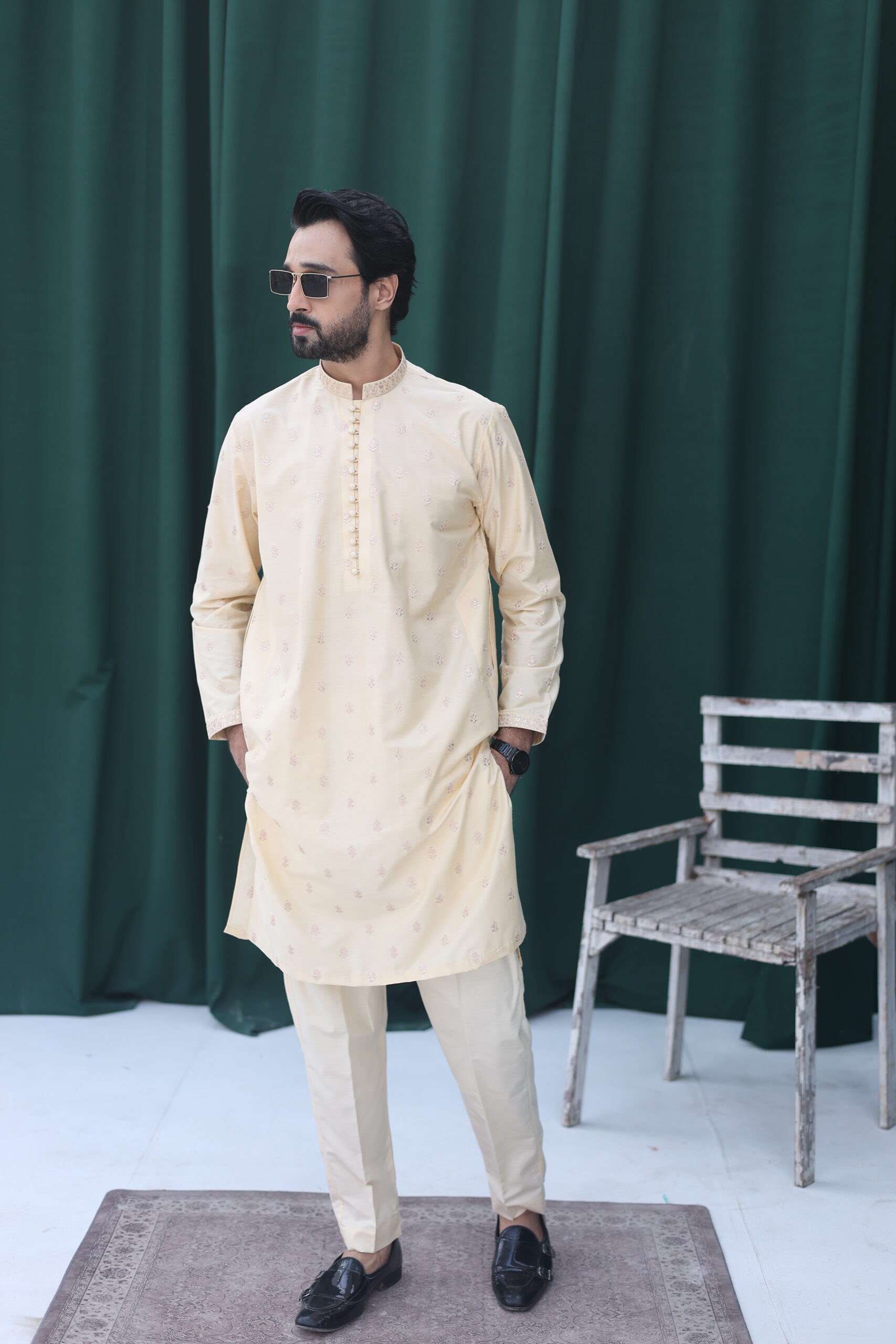 Ivory Hand Embroidered Raw Silk Men’s Kurta (2-Piece) - Image 1