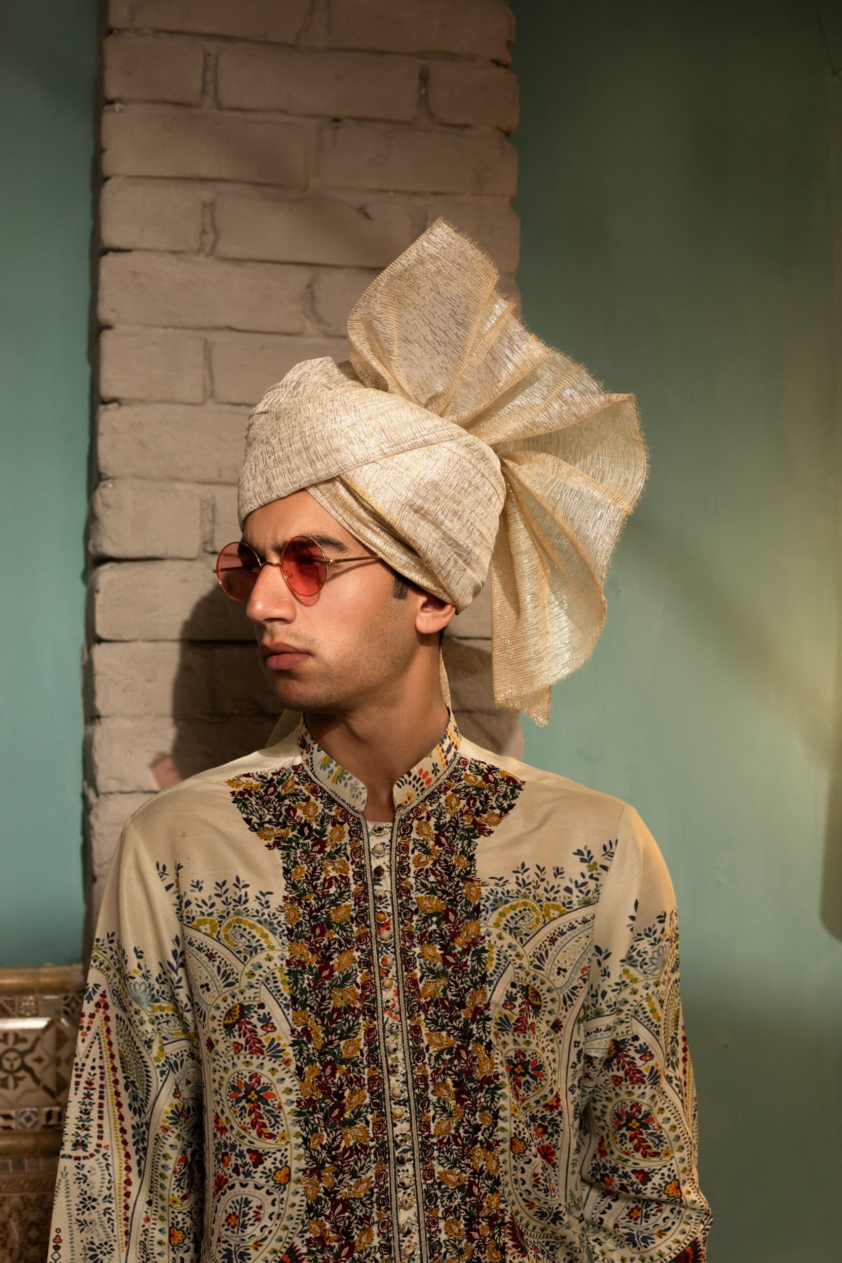 Ivory Digital Print Thread Embroidered Silk Kurta (2-Piece) - Image 2