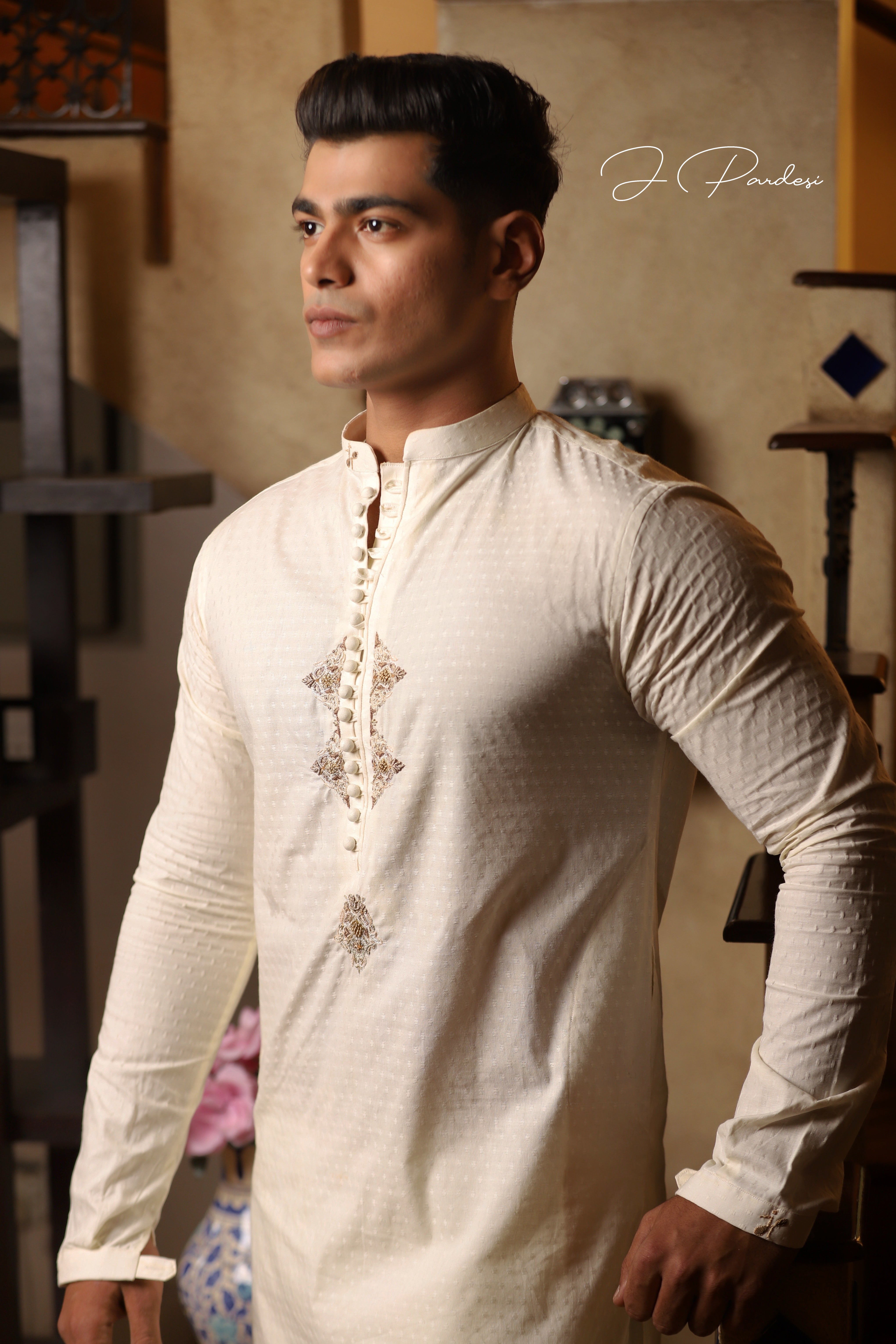 Cream Hand Embroidered Textured Cotton Kurta (2-Piece) - Image 2