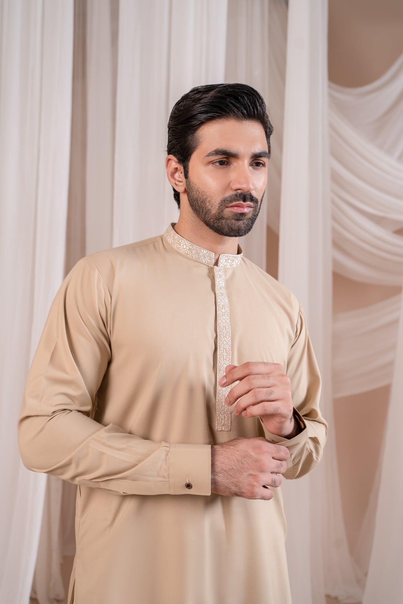 Ivory Embroidered Blended Fabric Kurta Shalwar (2-Piece) - Image 4