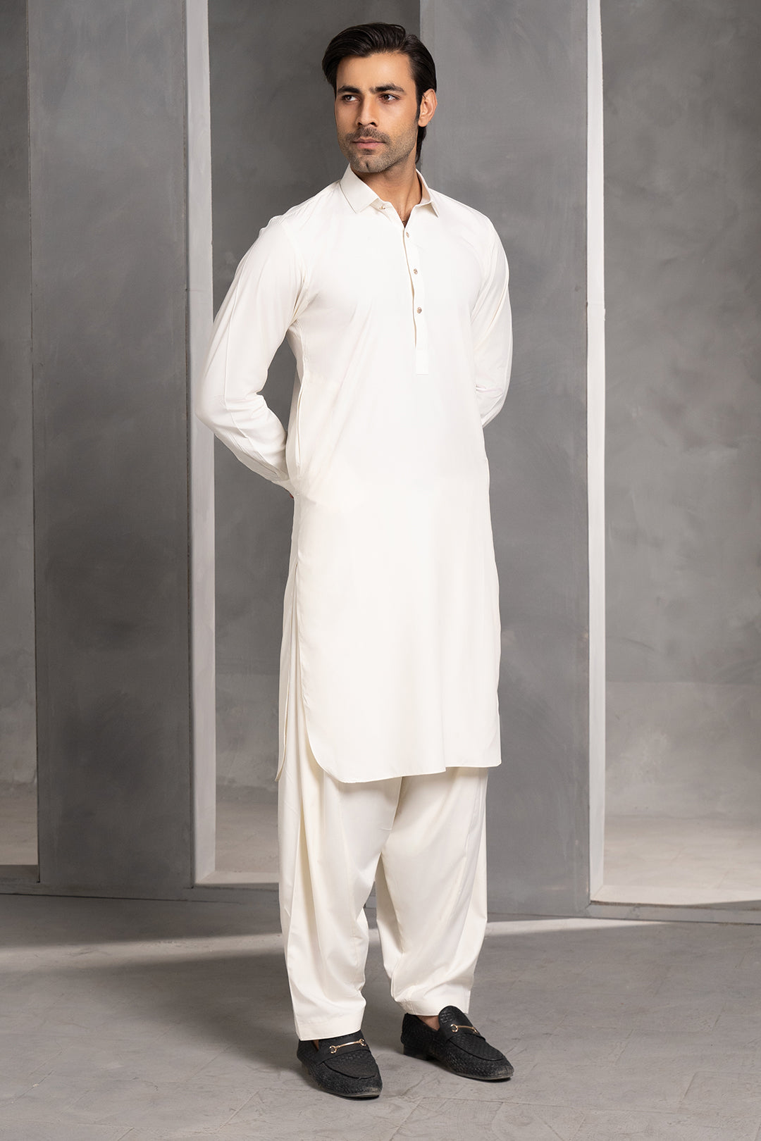 Off-White Bosky Fabric Shalwar Kameez (2-Piece) - Image 6