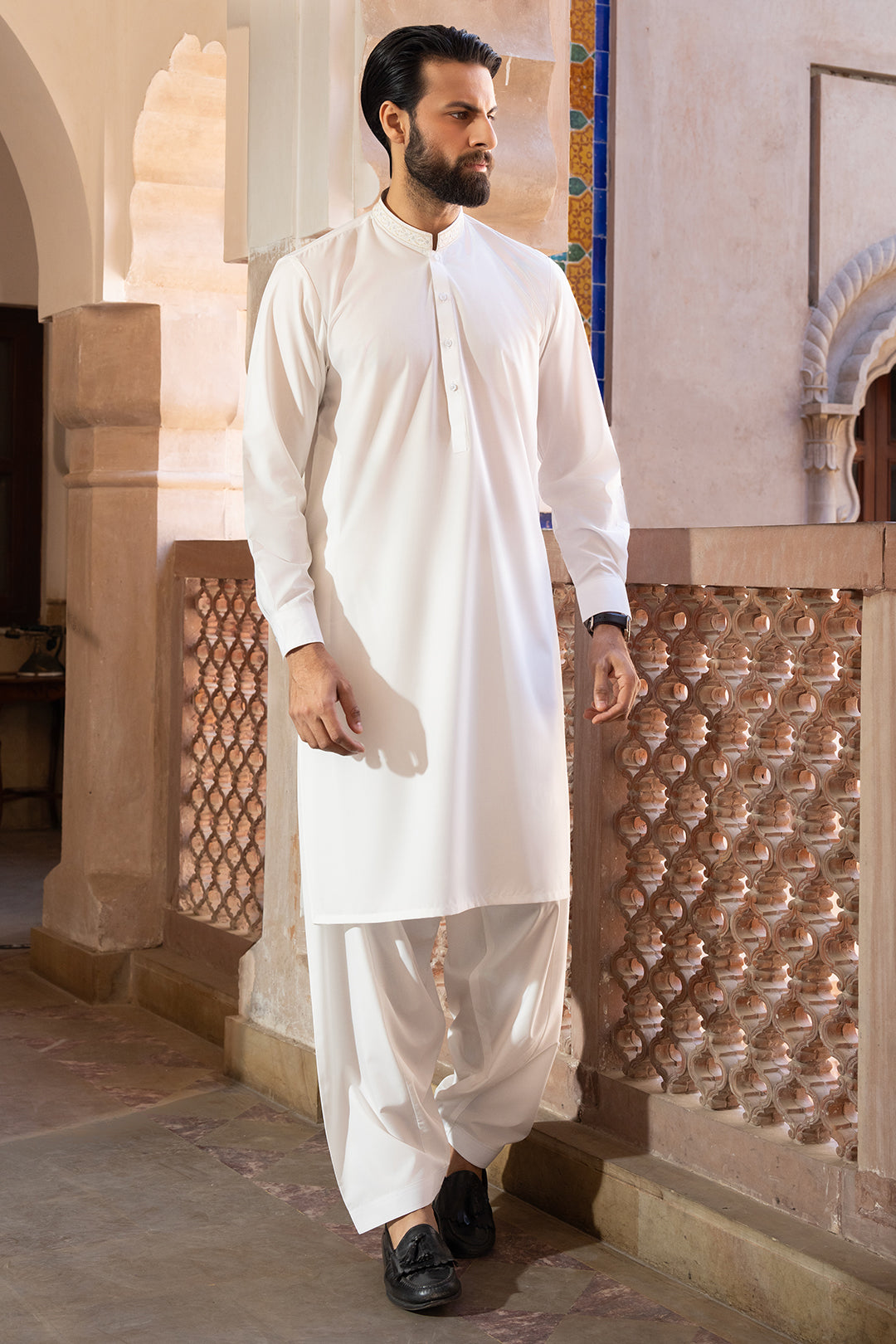 Off-White Embroidered Cotton Blend Shalwar Kameez (2-Piece) - Image 4