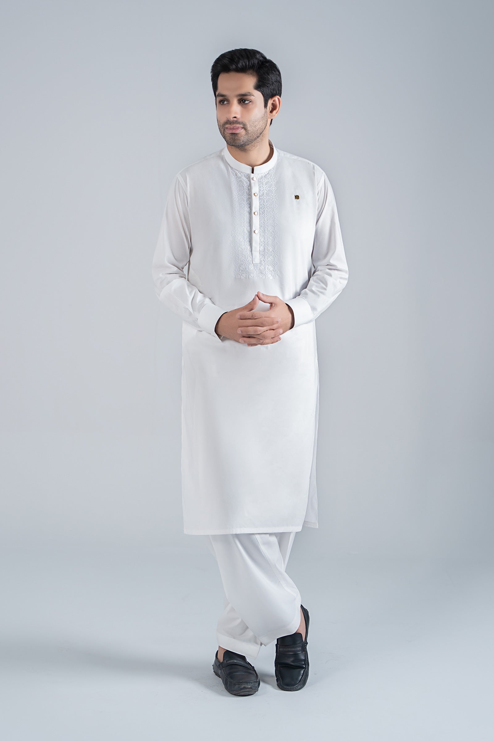Off White Embroidered Cotton Kurta Shalwar (2-Piece) - Image 1