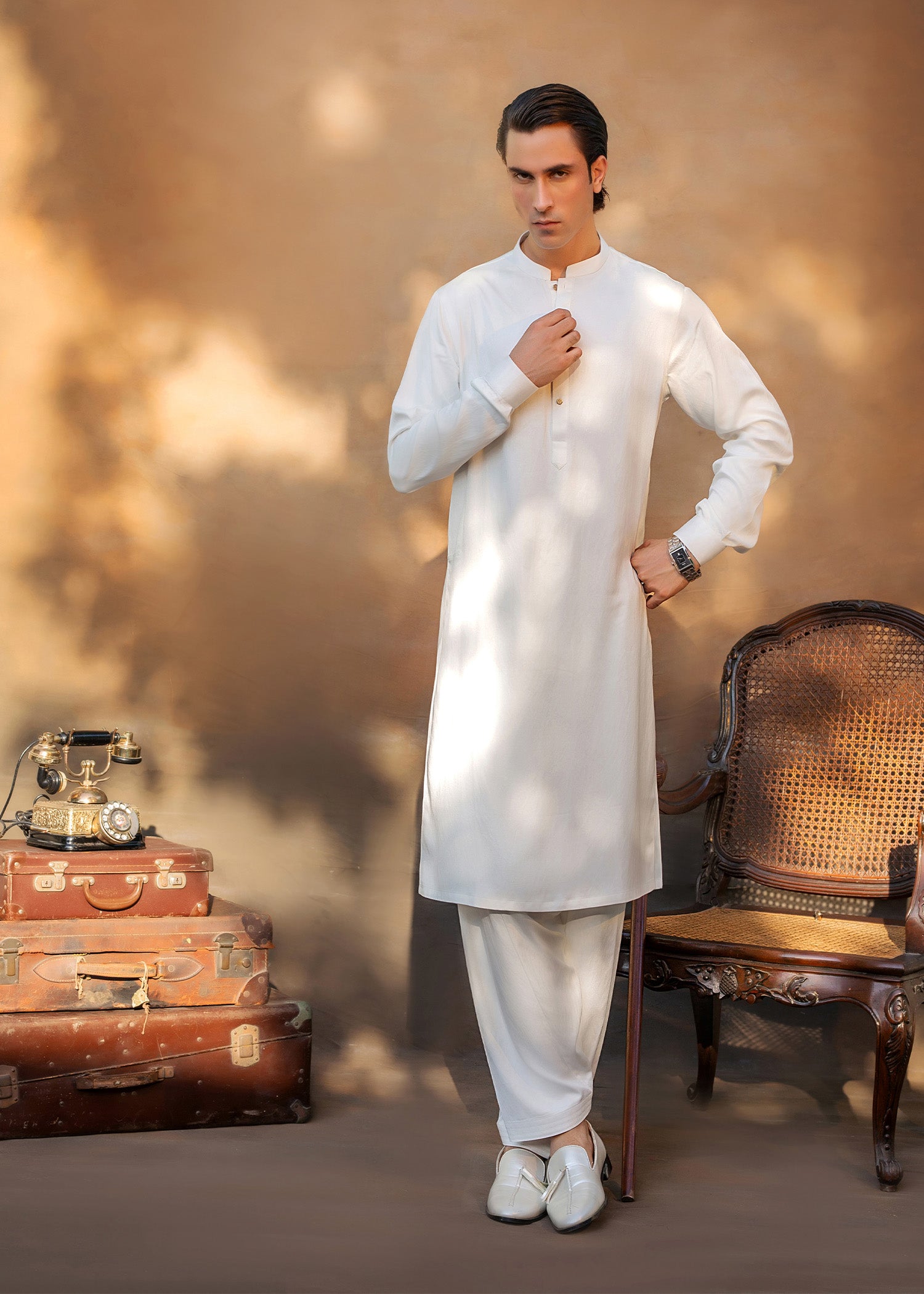 Ivory White Ari Work Fine Merino Kurta Shalwar (2-Piece) - Image 2
