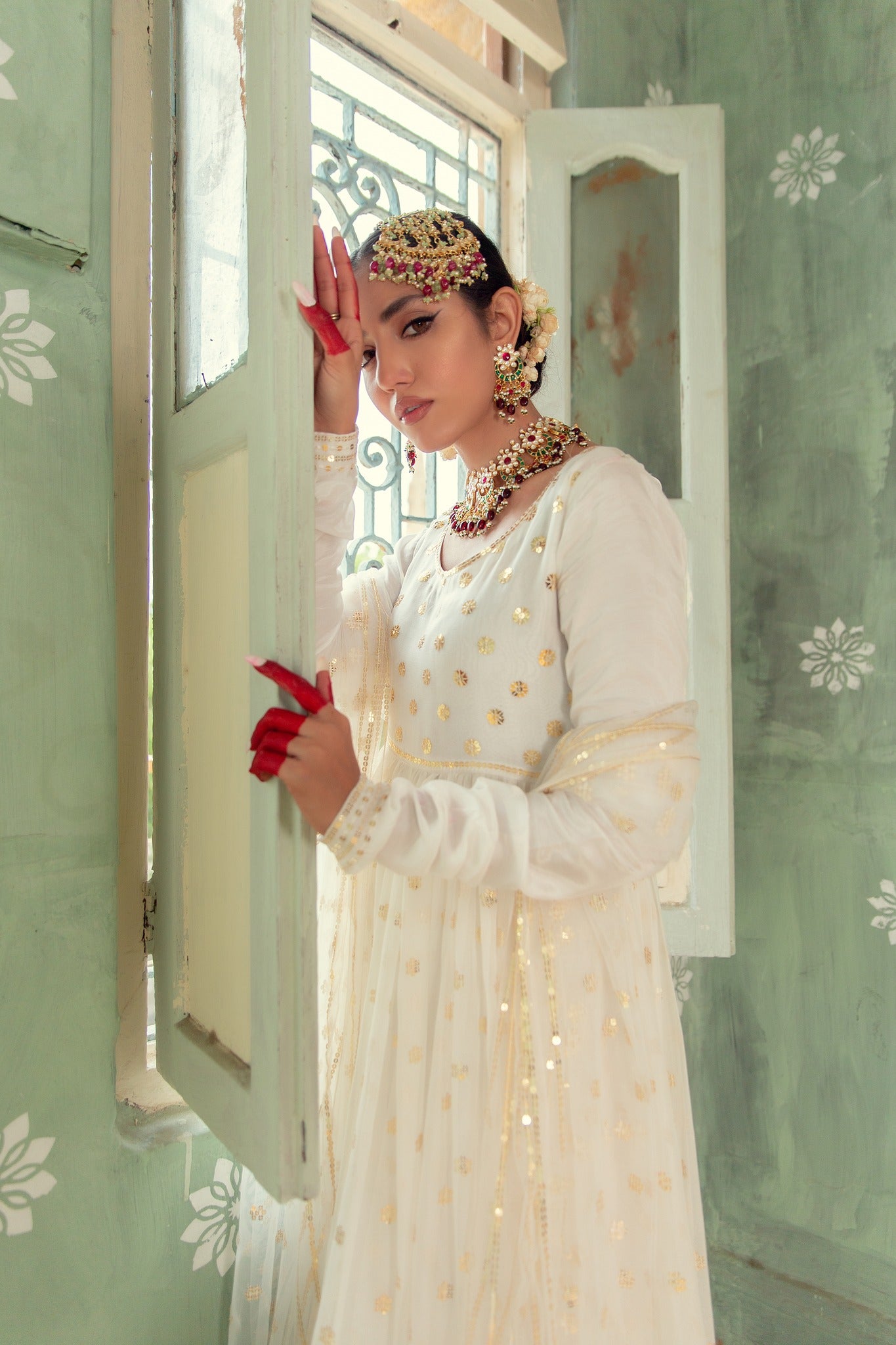 Ivory Sequin Embroidered Chiffon Pishwas (3-Piece) - Image 2