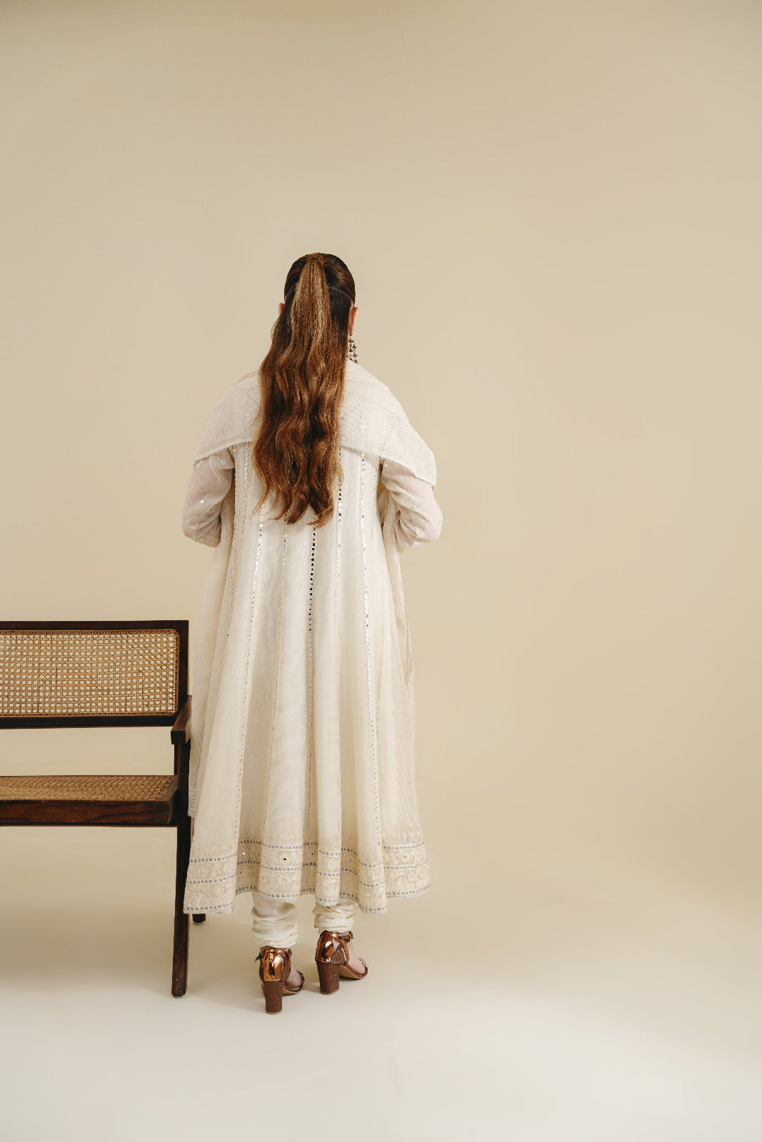 Ivory Sheesha & Ari Embroidered Cotton Net Pishwas (3-Piece) - Image 5