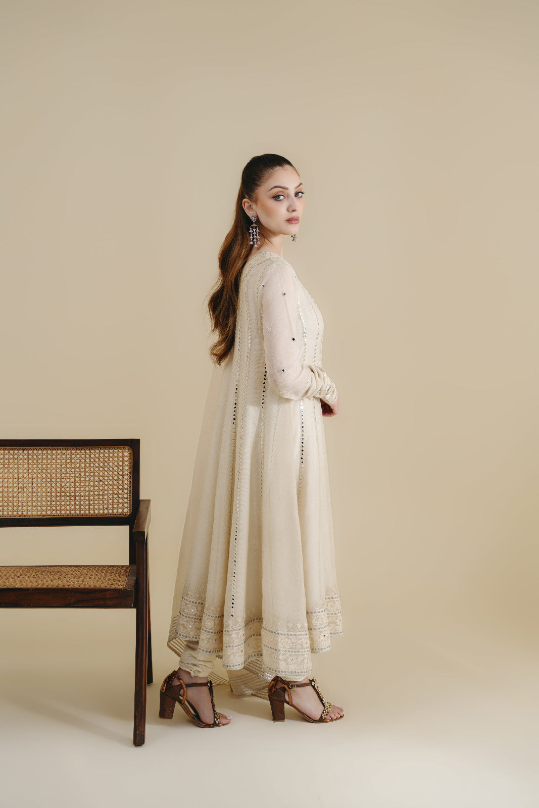 Ivory Sheesha & Ari Embroidered Cotton Net Pishwas (3-Piece) - Image 6