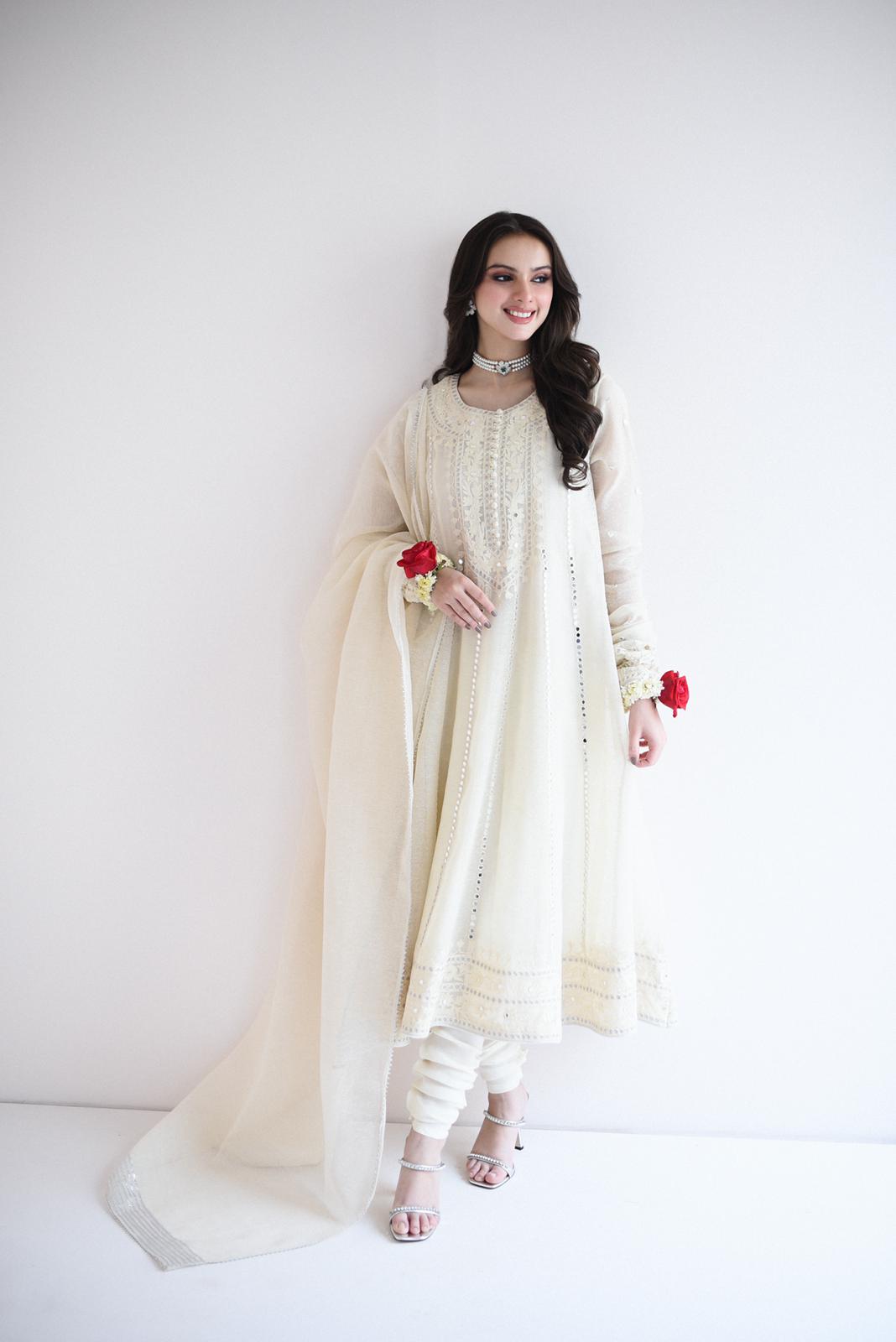 Ivory Sheesha & Ari Embroidered Cotton Net Pishwas (3-Piece) - Image 1