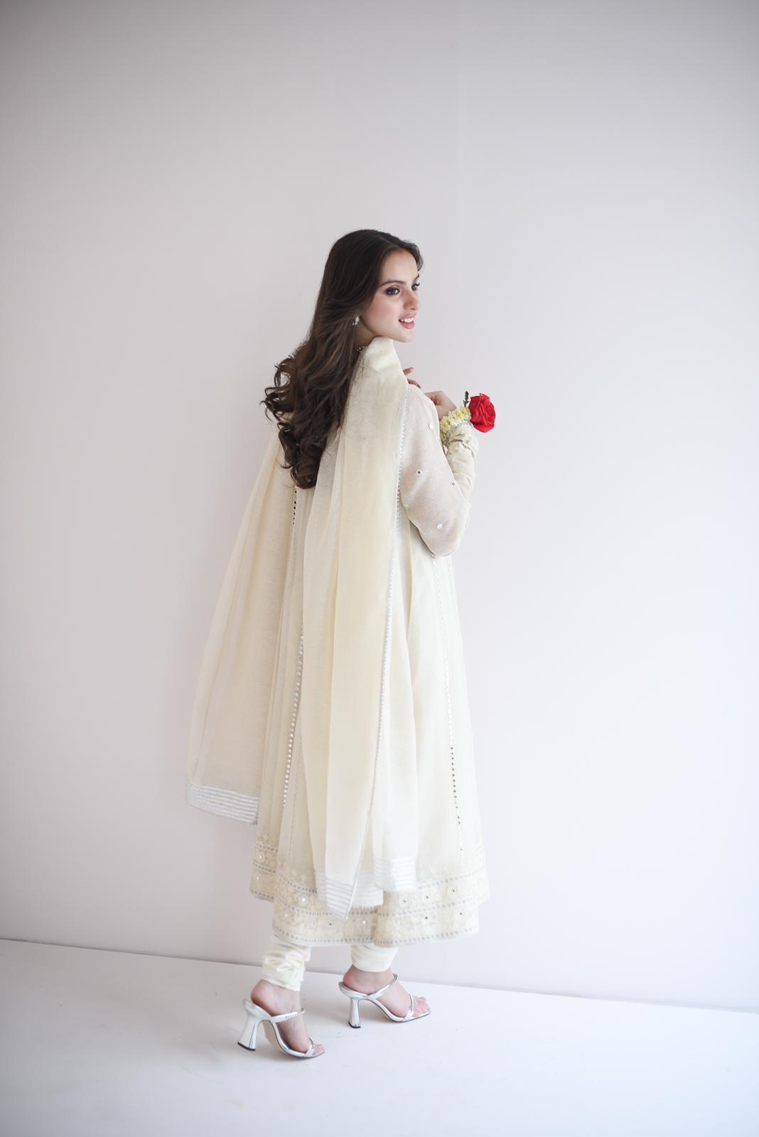 Ivory Sheesha & Ari Embroidered Cotton Net Pishwas (3-Piece) - Image 2