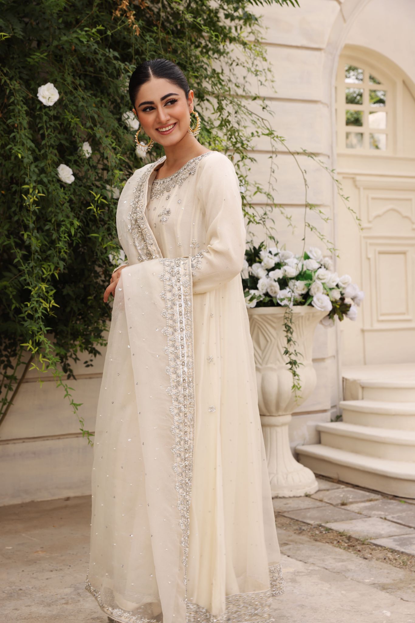 Pakistani Ivory Silver Embellished Cotton Net Pishwas (3-Piece) - Image 9