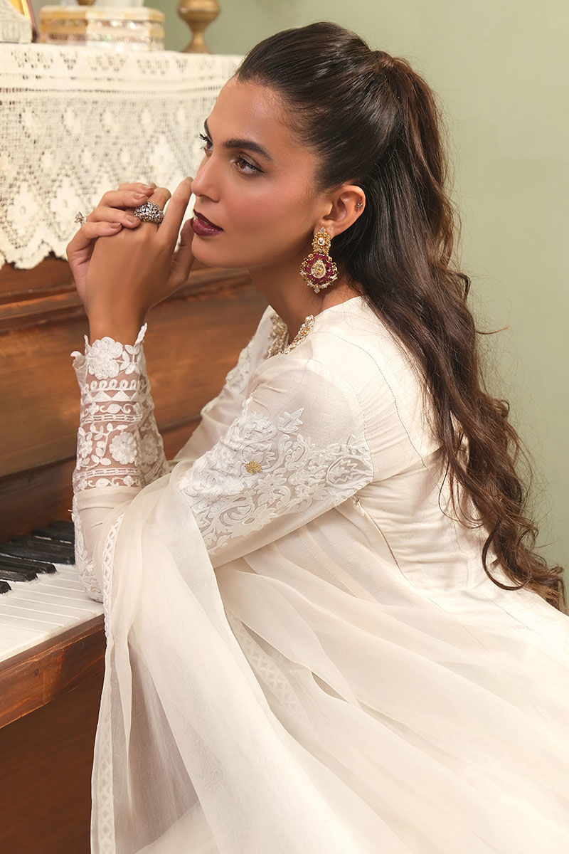 Off-White Zardozi Cotton Net Pishwas (3-Piece) - Image 4