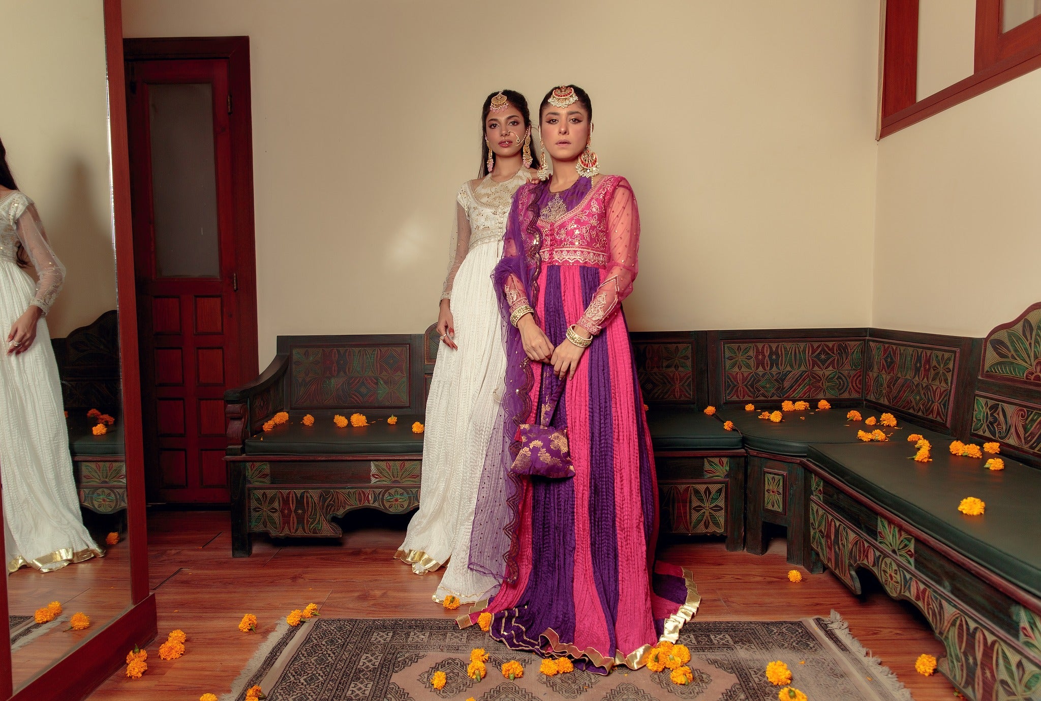 Ivory Zari Sequin Cotton Silk Pishwas (3-Piece) - Image 9