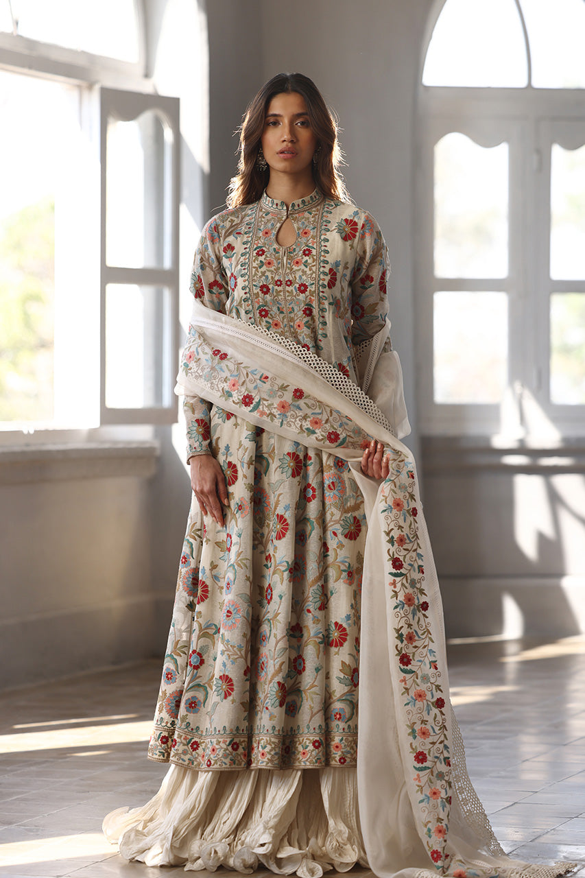 Pakistani Alabaster Aari Embroidered Khaddi Corduroy Pishwas (3-Piece) - Image 1