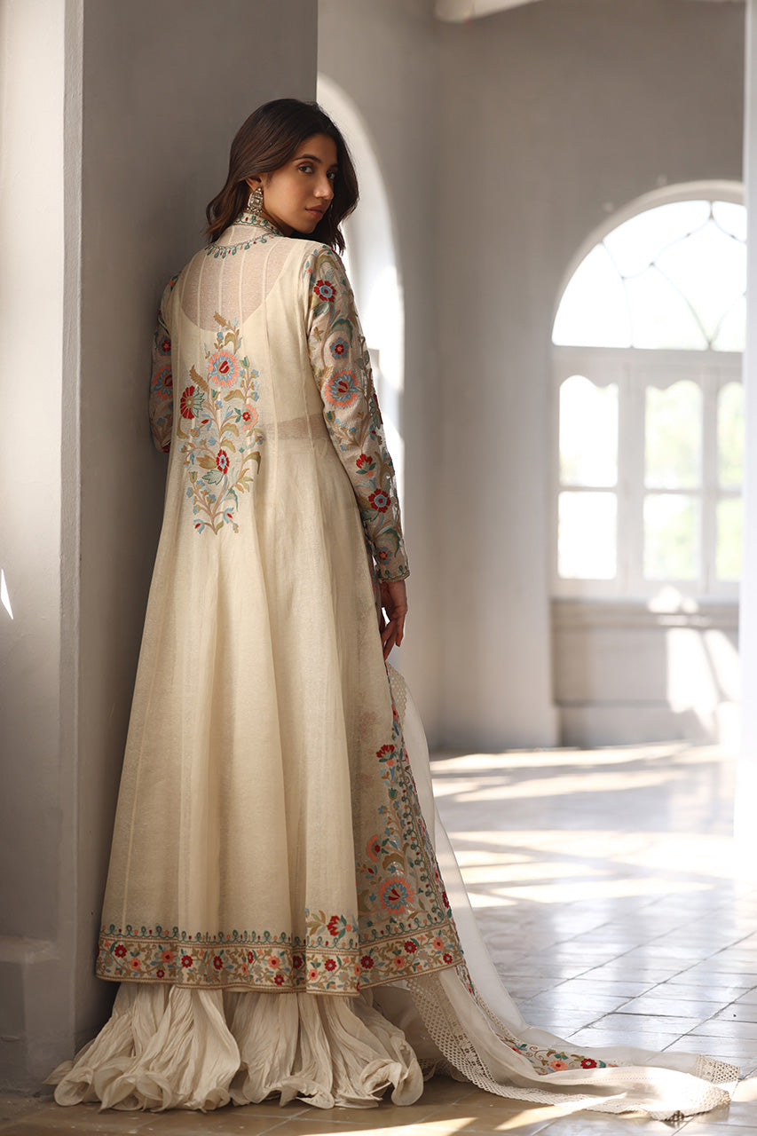 Pakistani Alabaster Aari Embroidered Khaddi Corduroy Pishwas (3-Piece) - Image 4