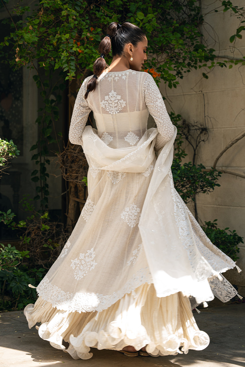 Pakistani Ivory Aari Embroidered Khaddi Corduroy Pishwas (3-Piece) - Image 2