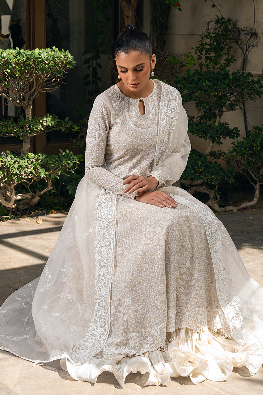 Pakistani Ivory Aari Embroidered Khaddi Corduroy Pishwas (3-Piece) - Image 7