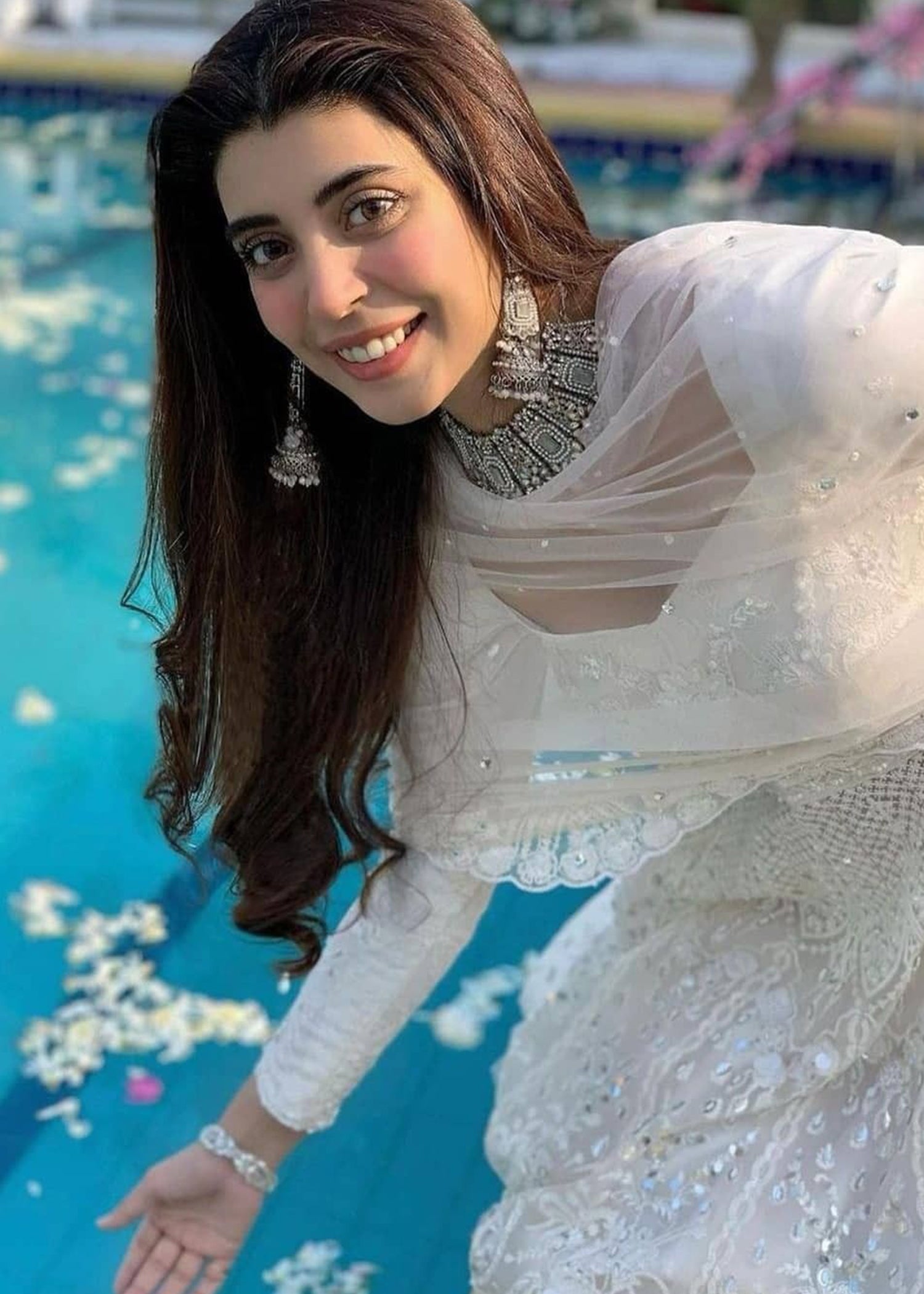 Pakistani Ivory Embroidered Net Pishwas Dress (2-Piece) - Image 3