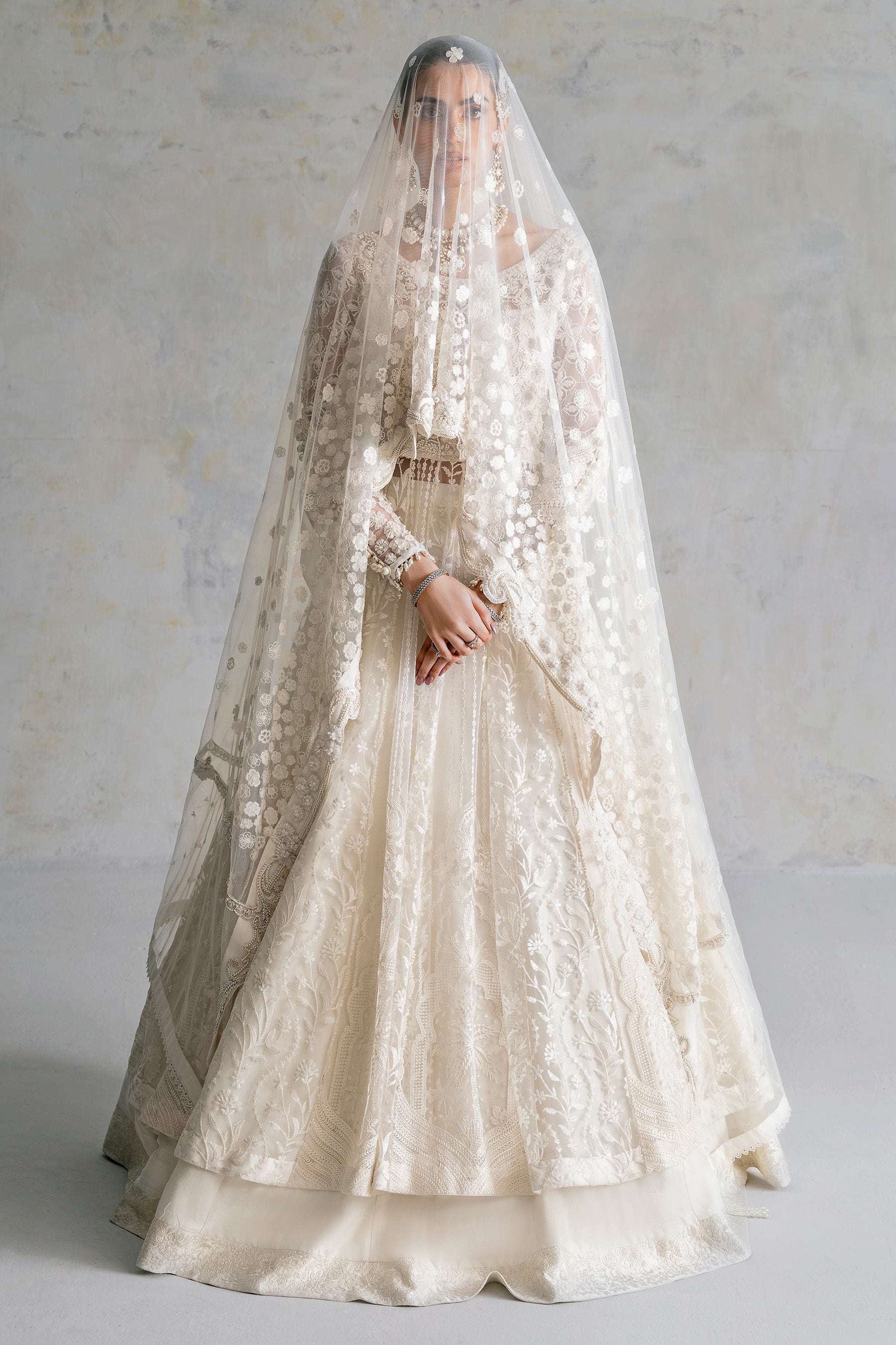 Pearl Embellished Net Pishwas Dress (3-Piece) - Image 4