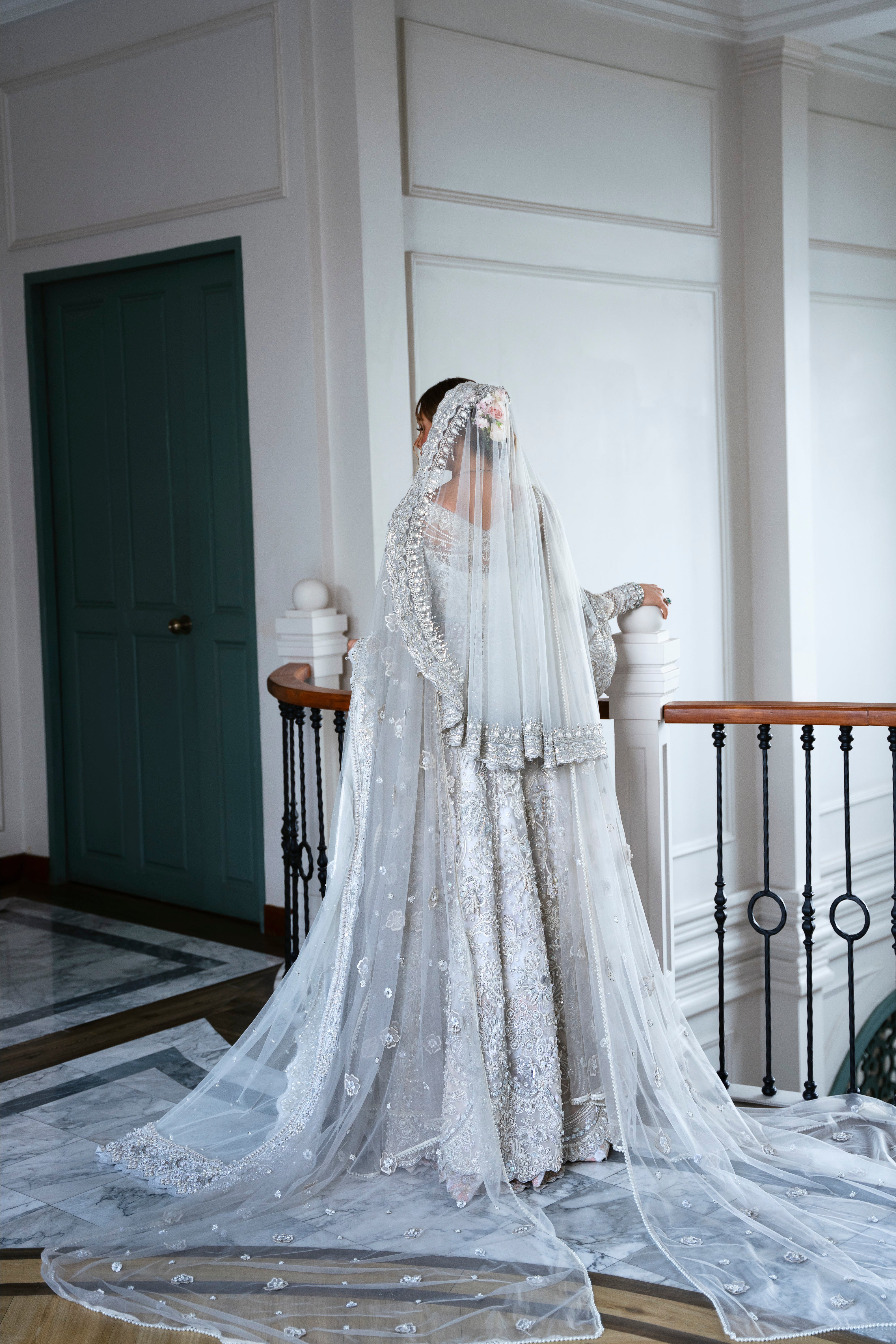 Ivory White Embroidered Net Pishwas Dress (3-Piece) - Image 5