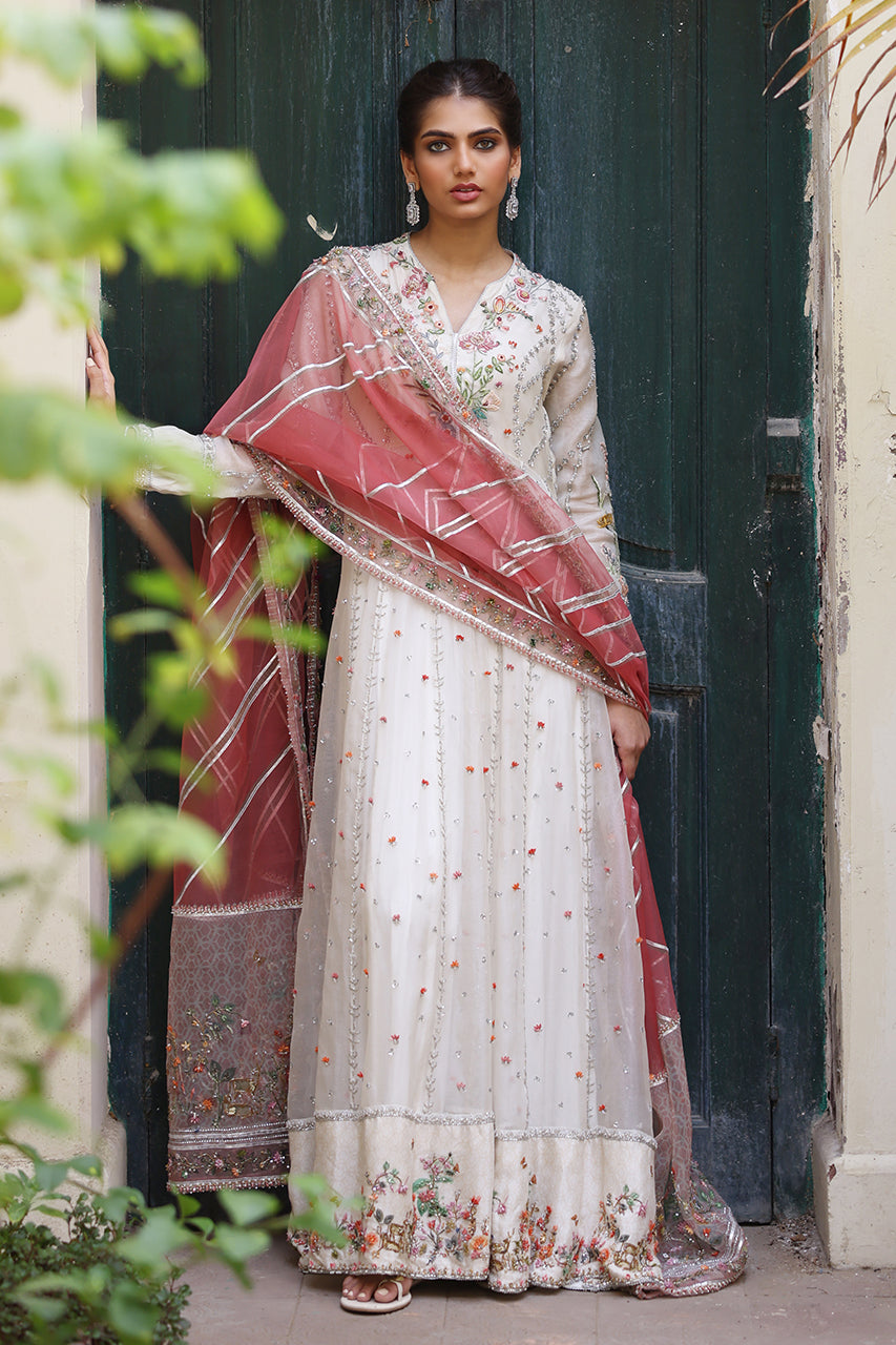 Pakistani Ivory Embroidered Pure Organza Pishwas (3-Piece) - Image 4