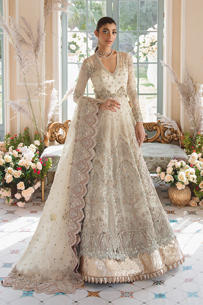 Pakistani Ivory Embroidered Organza Bridal Pishwas (3-Piece) - Image 4