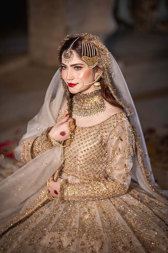 Off-White Zardozi Organza Pishwas Dress (3-Piece) - Image 6