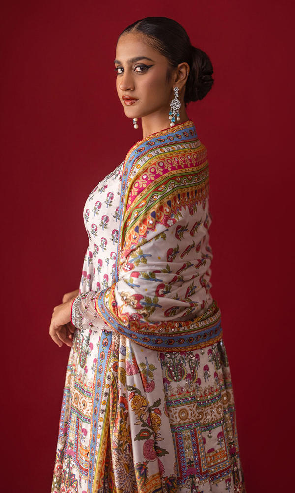 Pakistani Ivory Hand Embellished Raw Silk Pishwas (2-Piece) - Image 7