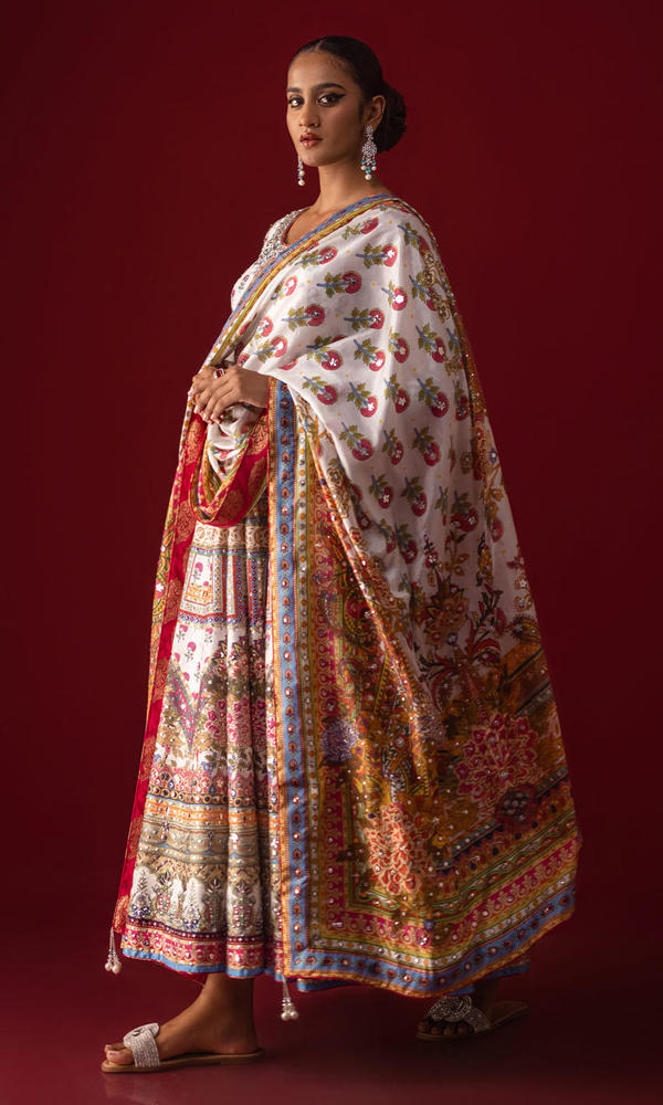 Pakistani Ivory Hand Embellished Raw Silk Pishwas (2-Piece) - Image 8