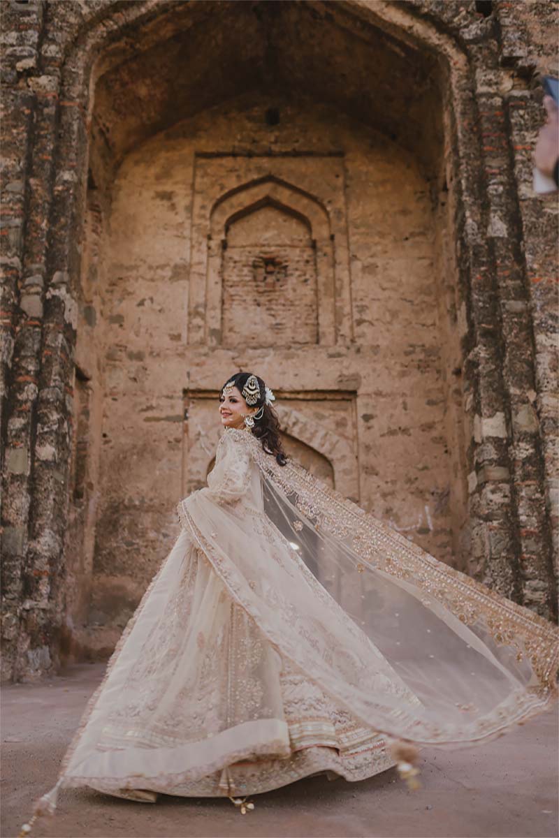 Pakistani Ivory Hand-Embellished Raw Silk Pishwas (3-Piece) - Image 5