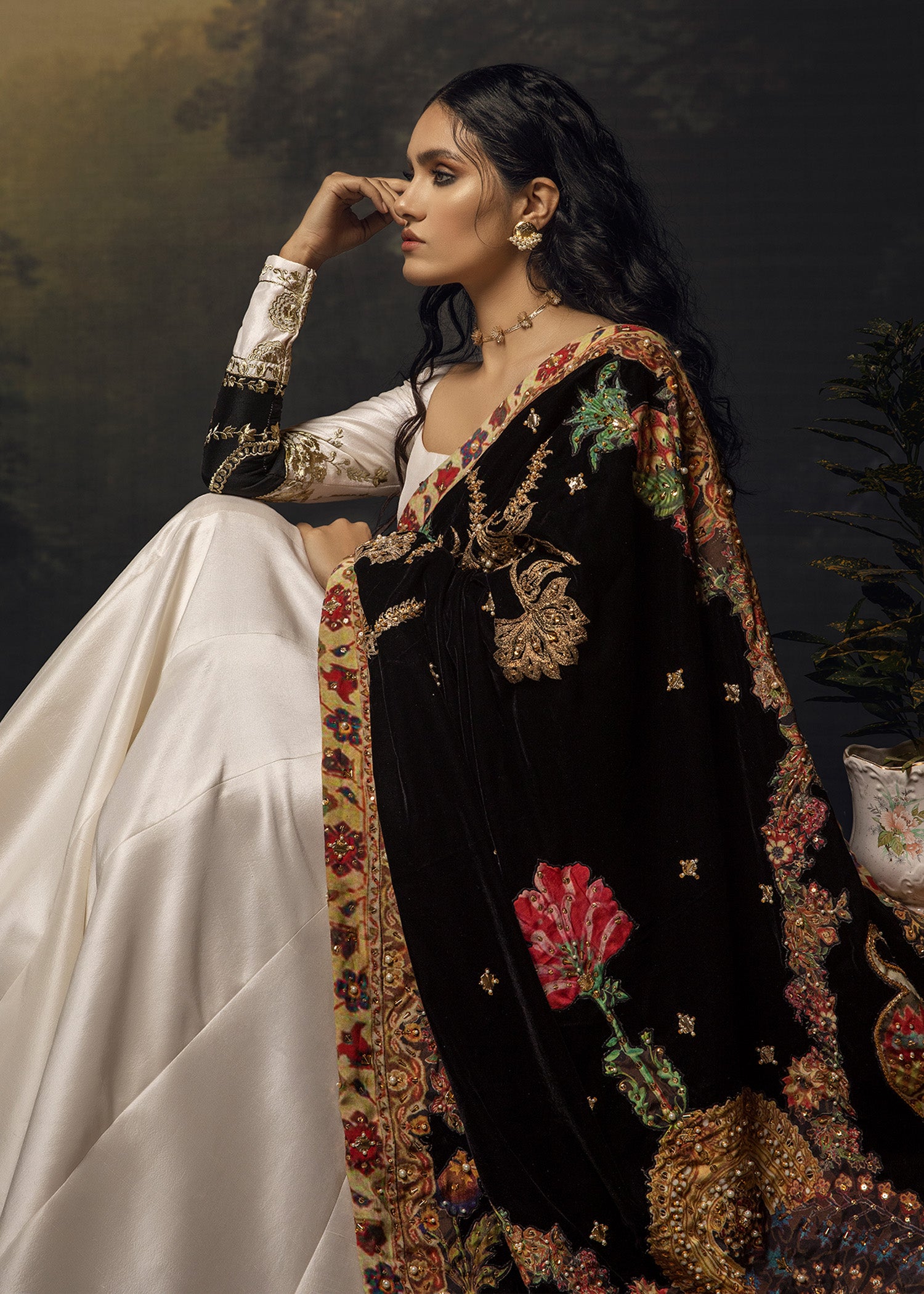 Ivory Embroidered Raw Silk Pishwas (2-Piece) - Image 5