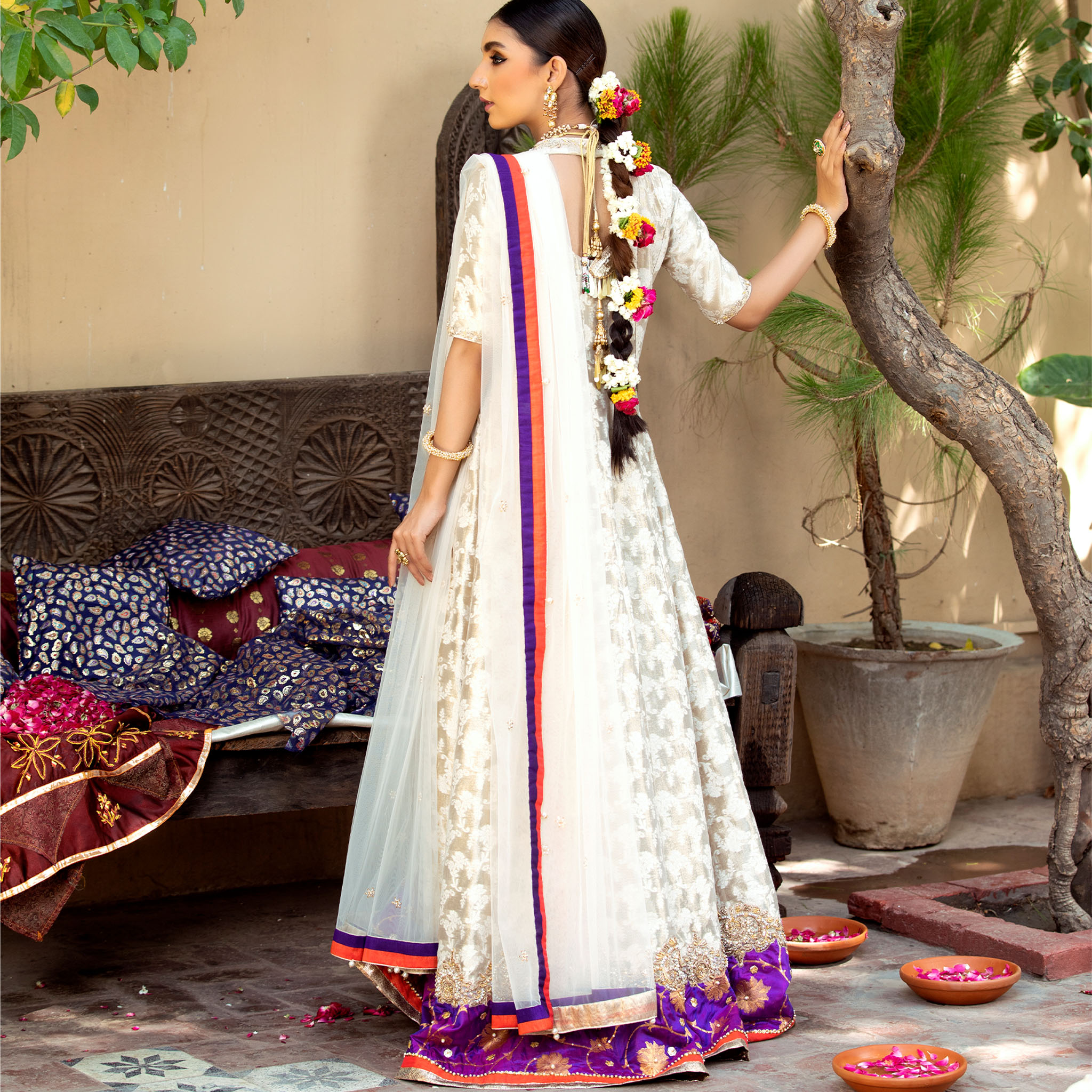 Ivory Embroidered Tissue Brocade Pishwas (3-Piece) - Image 2