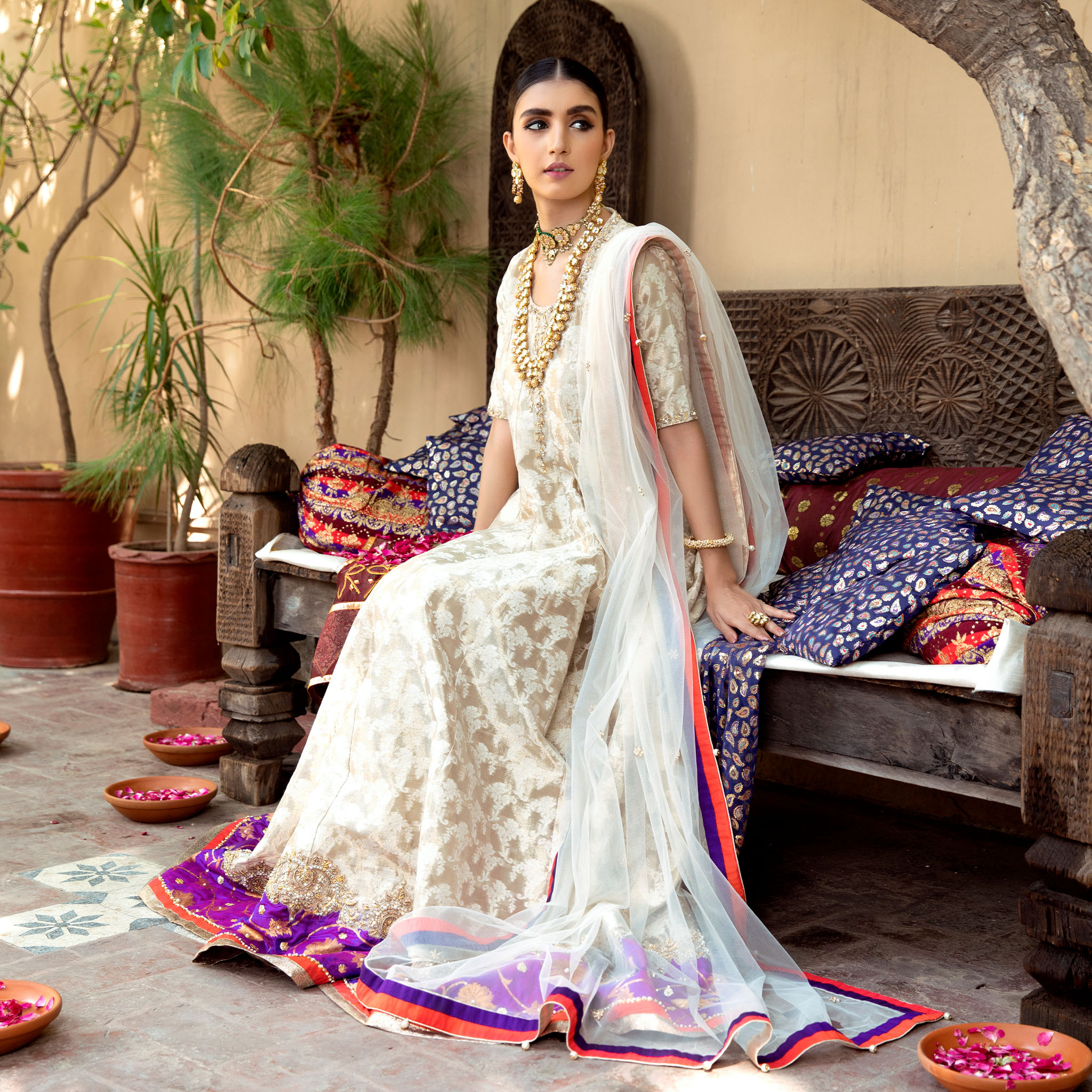 Ivory Embroidered Tissue Brocade Pishwas (3-Piece) - Image 3