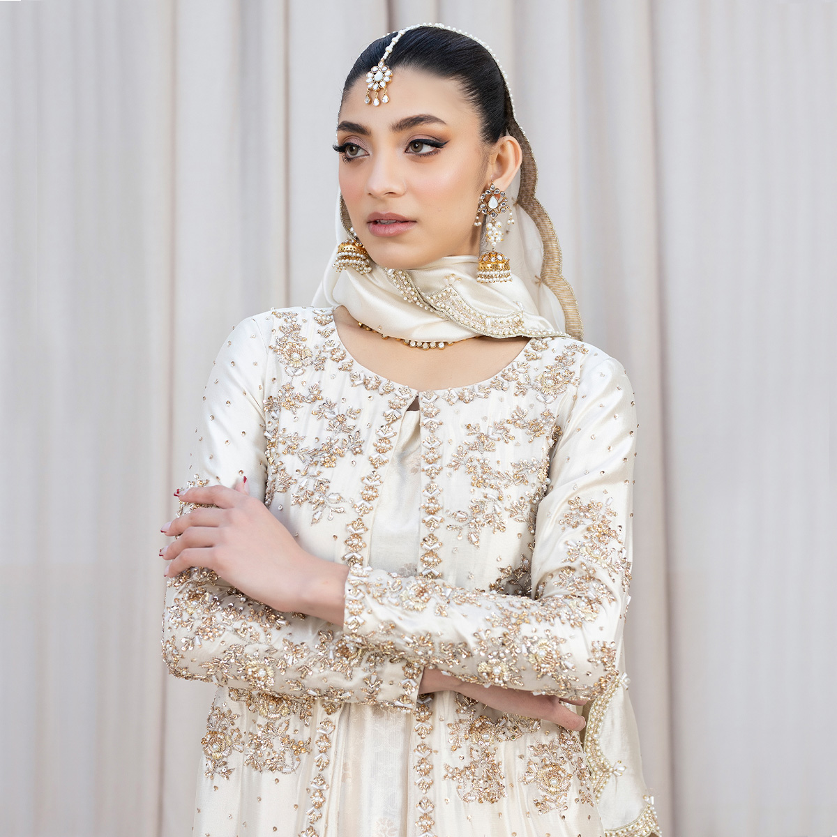 Ivory Hand-Embellished Tissue Silk Pishwas Gown (3-Piece) - Image 4