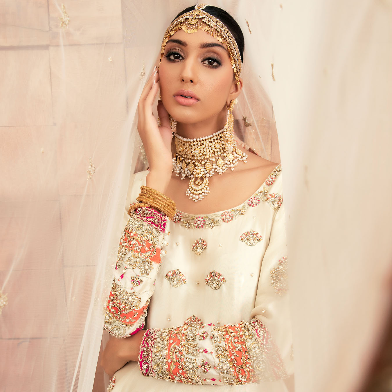 Pakistani Ivory Zardozi Resham Tissue Silk Pishwas (2-Piece) - Image 2