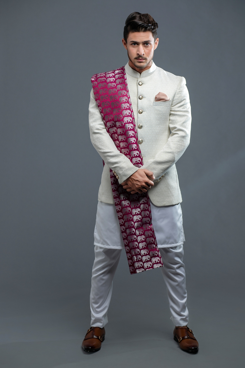 Magenta Banarsi Elephant-Patterned Shawl (1-Pc) - Image 1