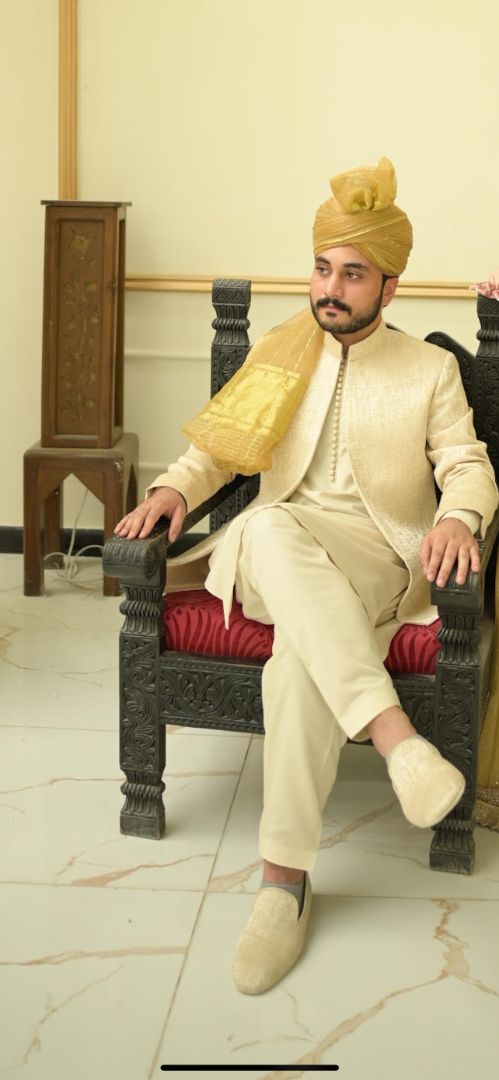 Ivory Self-Textured Jamawar Prince Coat (3-Piece) - Image 2